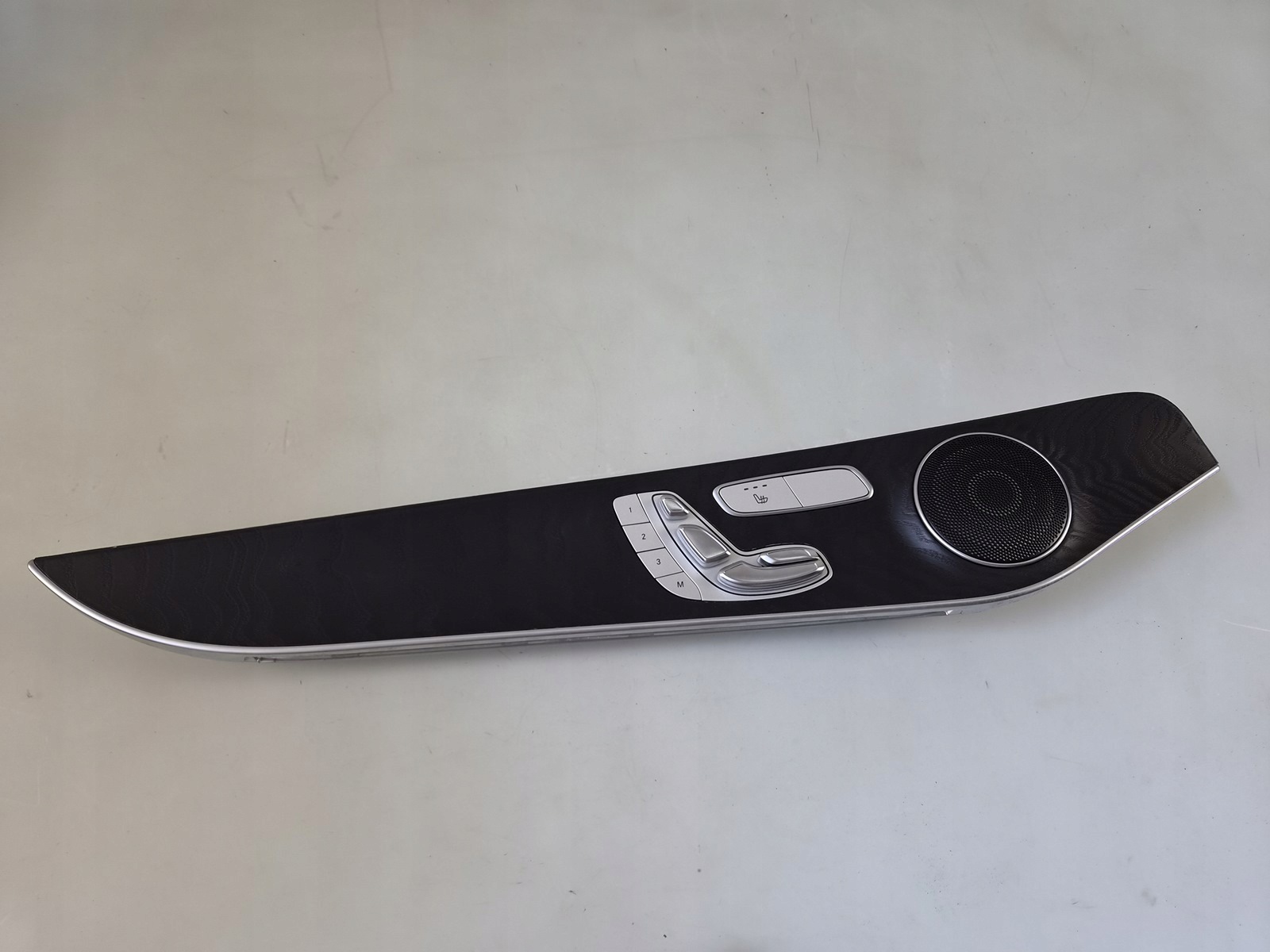 control panel fotelem left moulding MERCEDES GLC X253 C253 W253