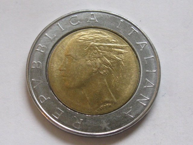 nr327 Włochy Moneta 500 Lirów 1985