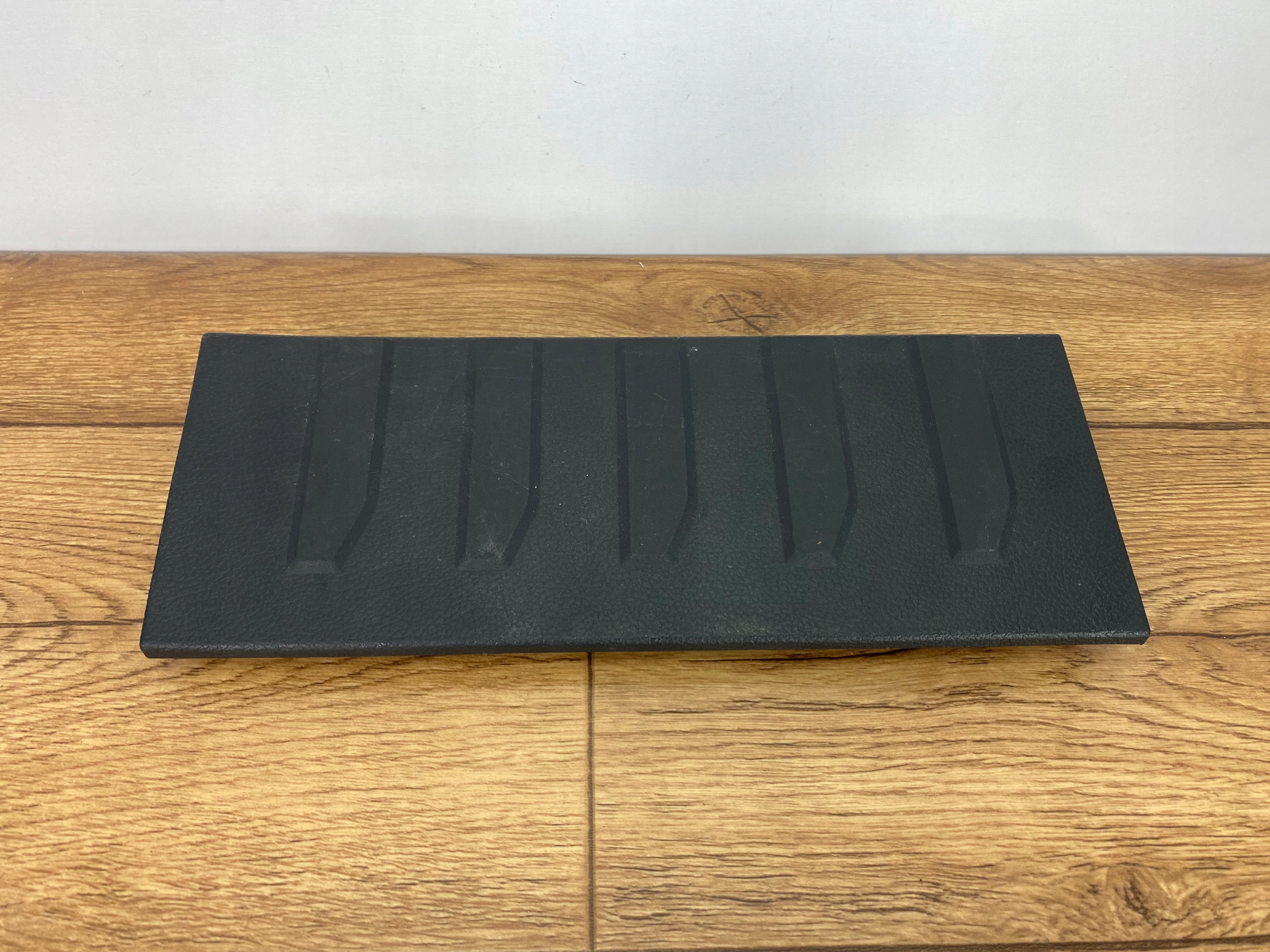 right cover moulding threshold Ford F150 2021+ USA