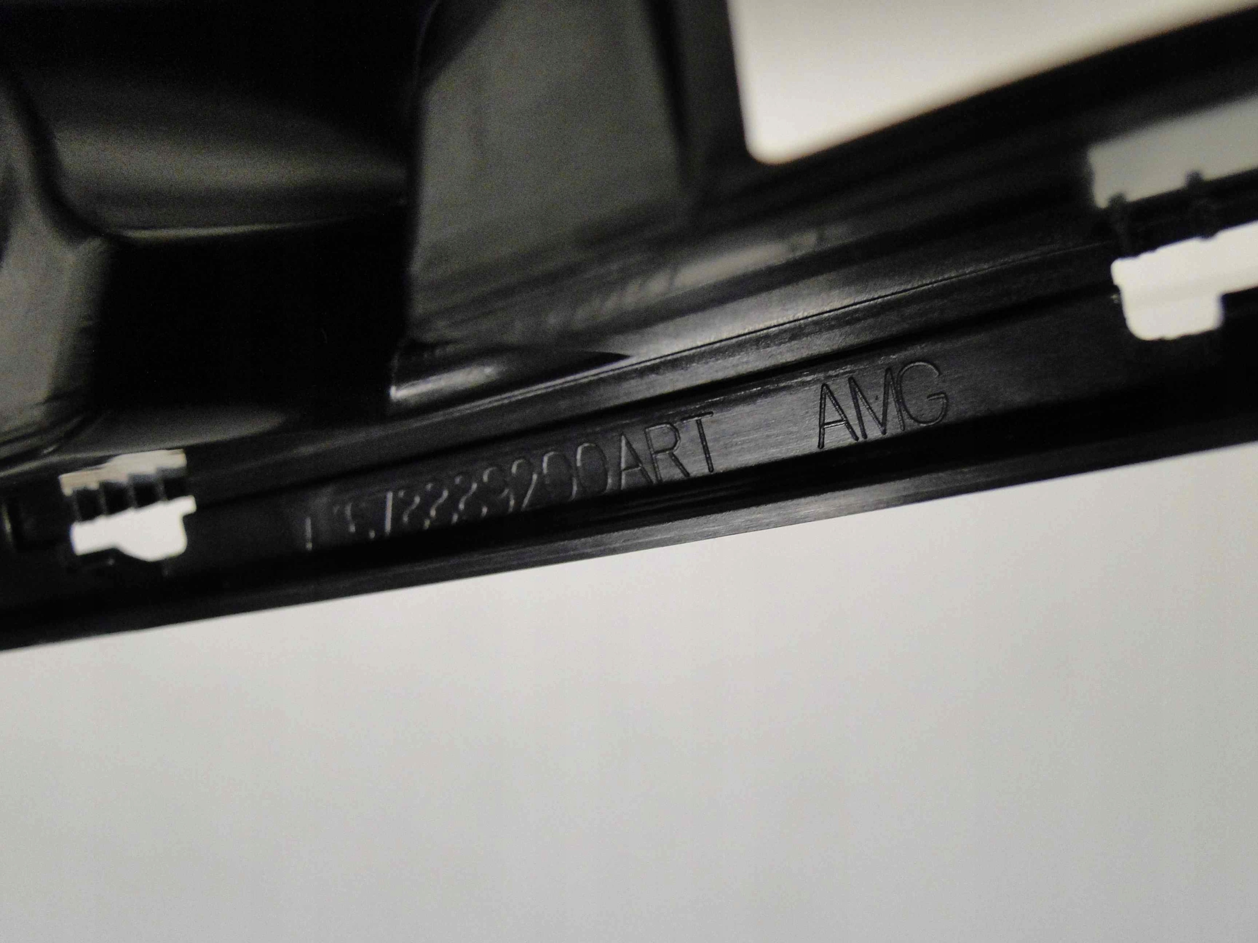 MAYBACH GLS X167 167 GRILL PANAMERICANA AMG RADAR Strona zabudowy przód