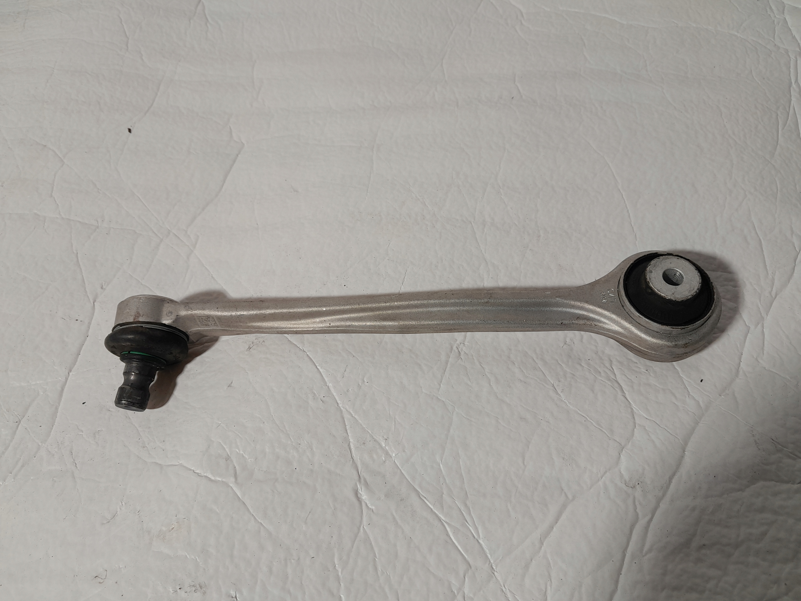 AUDI A4 B9 arm front 8W0407506C