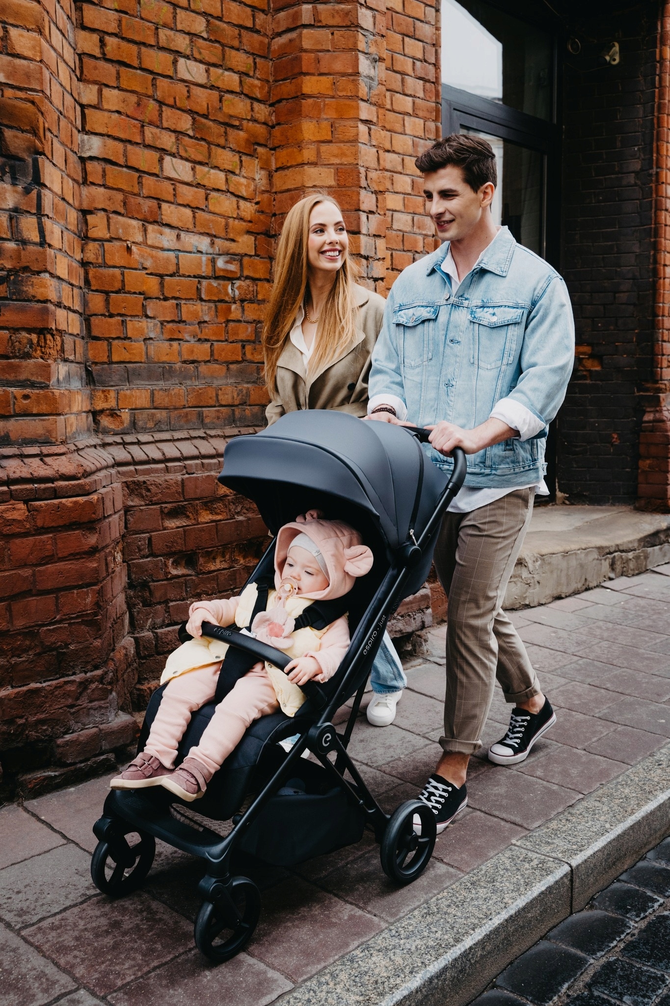 ESPIRO JUST 117 GRAPHITE BERRY SPACERÓWKA 2024 UCHWYT NA KUBEK AKCESORIA Model JUST