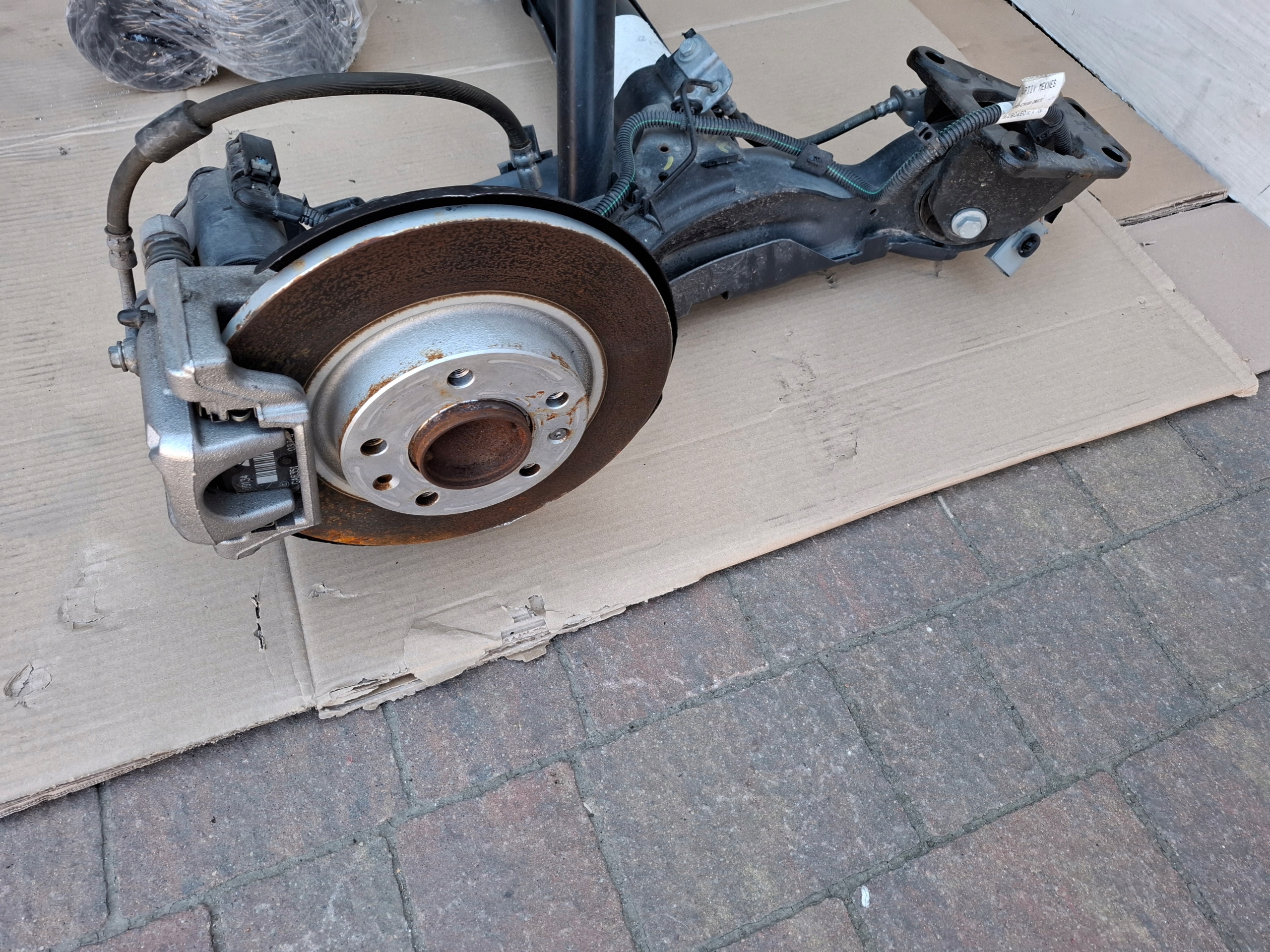 suspension beam rear BERLINGO IV COMBO E PARTNER IV new complete