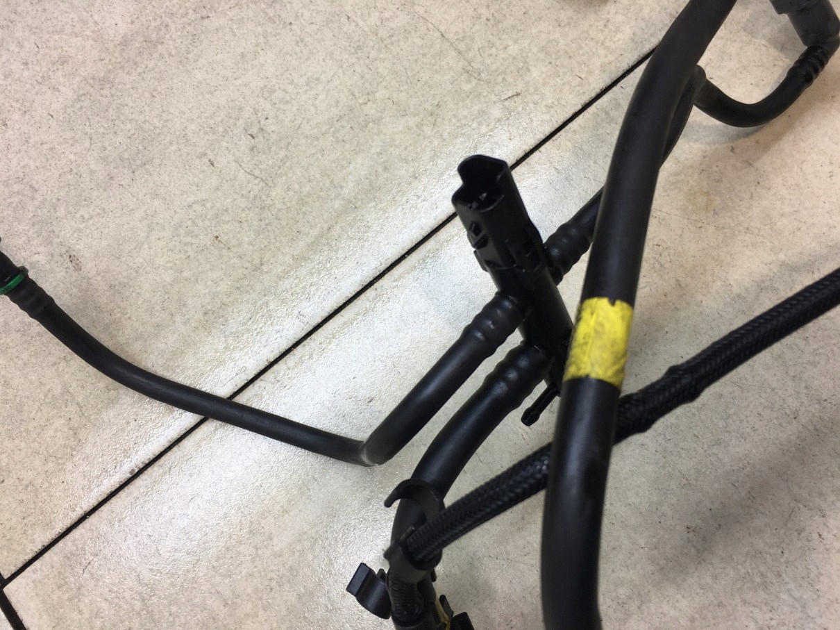 fuel line CITROEN C4 und 1.6 HDI