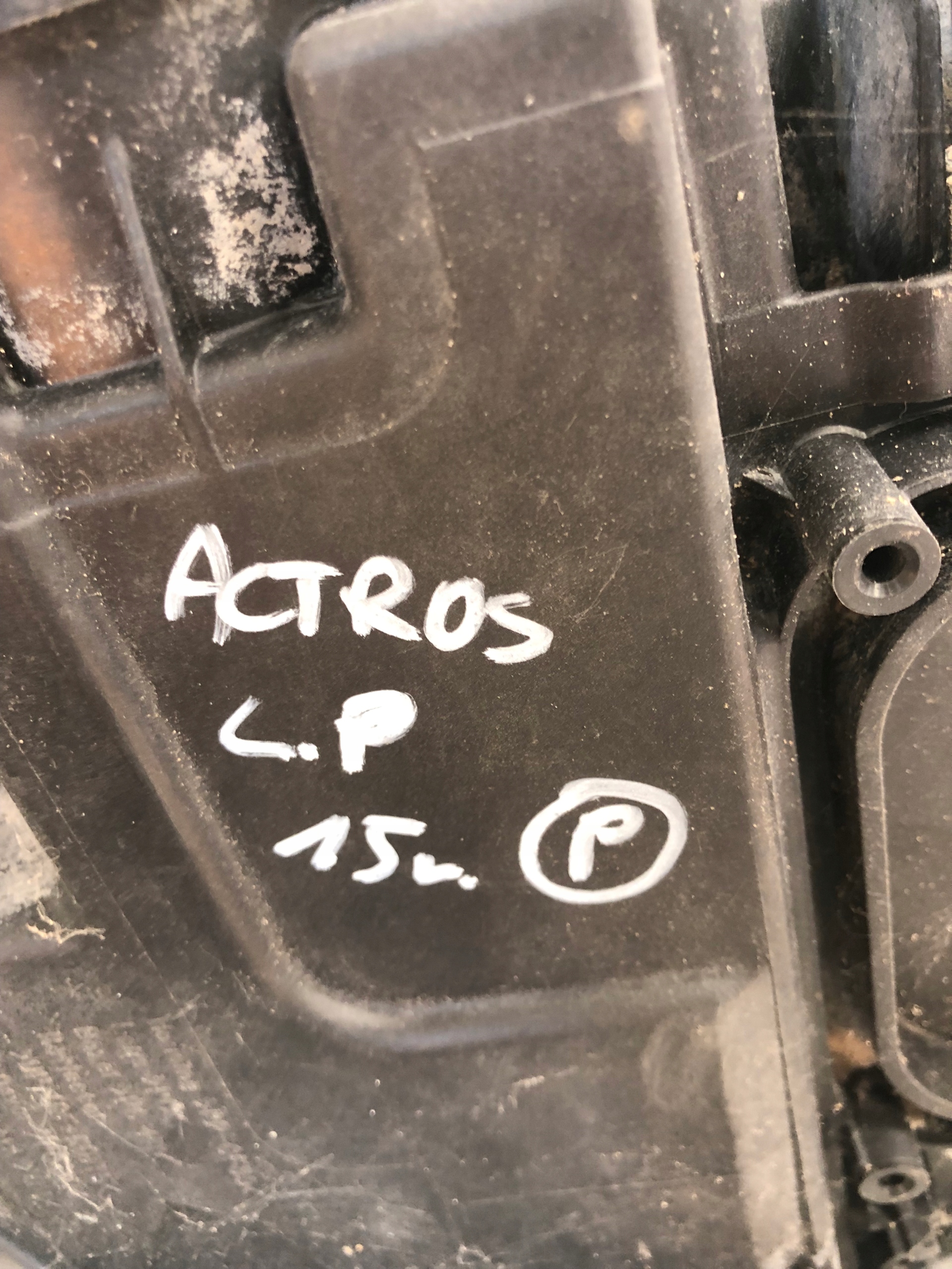 light left front MERCEDES ACTROS A9608201839