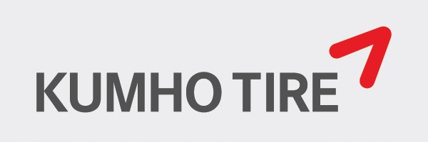 2x Opony WIELOSEZONOWE 225/60/R17 Kumho Solus 4S Uniwersalne XL PRZÓD TYŁ Szerokość opony 225 mm