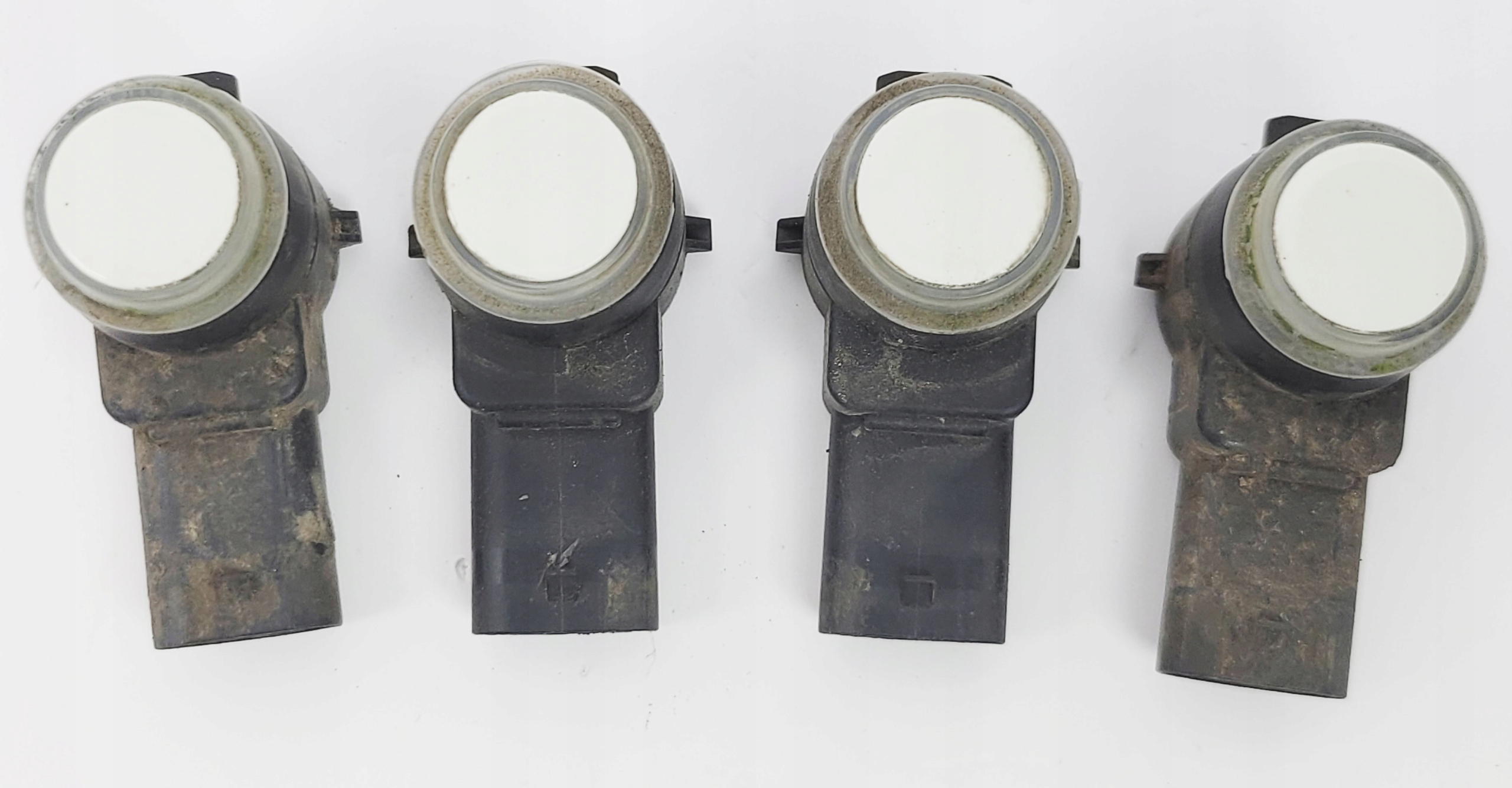 MERCEDES W204 sensor reversing PDC A22115420417 650 BIALY front rear part