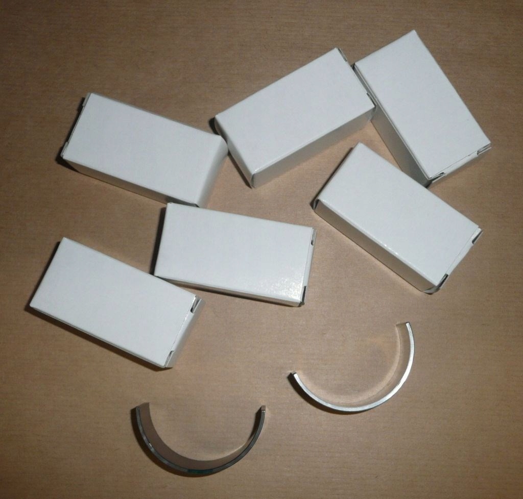 PANEWKI KORBOWODOWE RENAULT NISSAN 1.6 DCI NOMINAŁ 121500410R zielone Producent części Renault OE