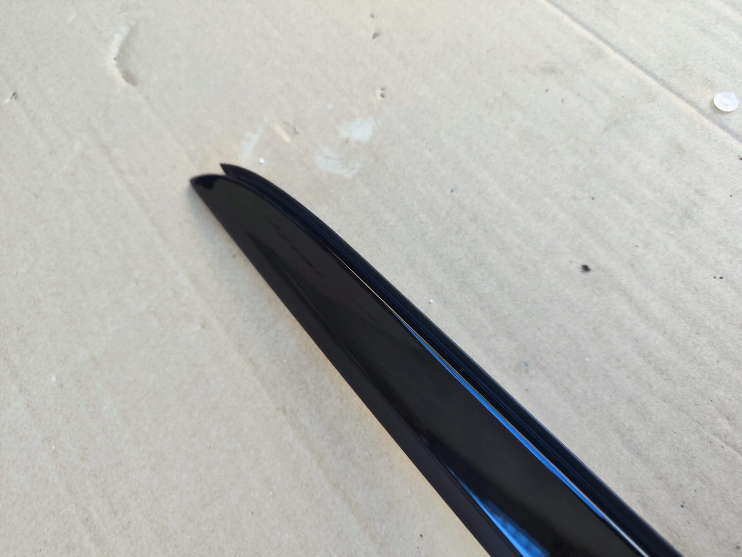 AUDI A6 C8 AVANT KOMBI spoiler side moulding windows left 4K9 4k9854871