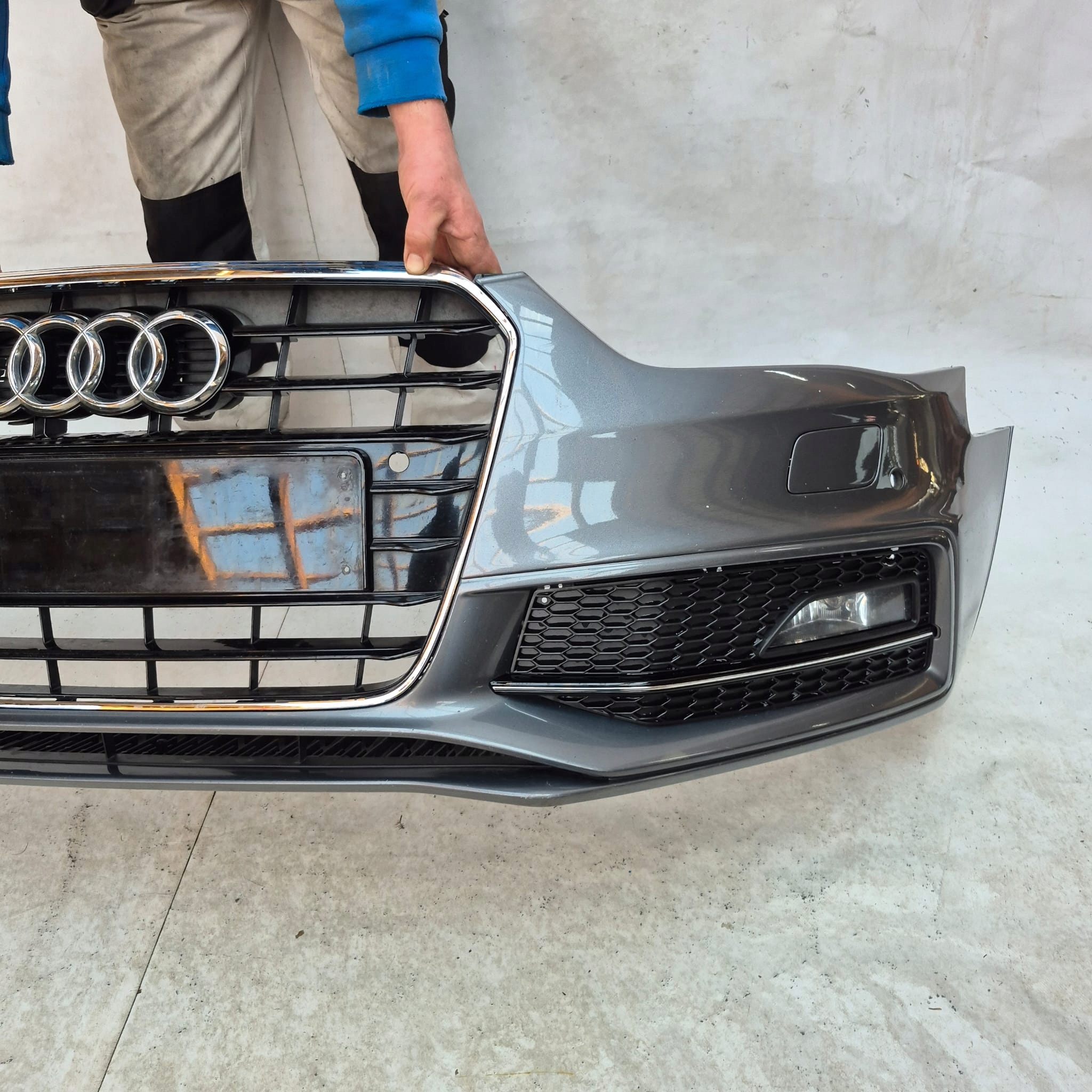 AUDI A4 B8 8K LIFT S-LINE 12- bumper front front 4XPDC SPR 8K0807437S