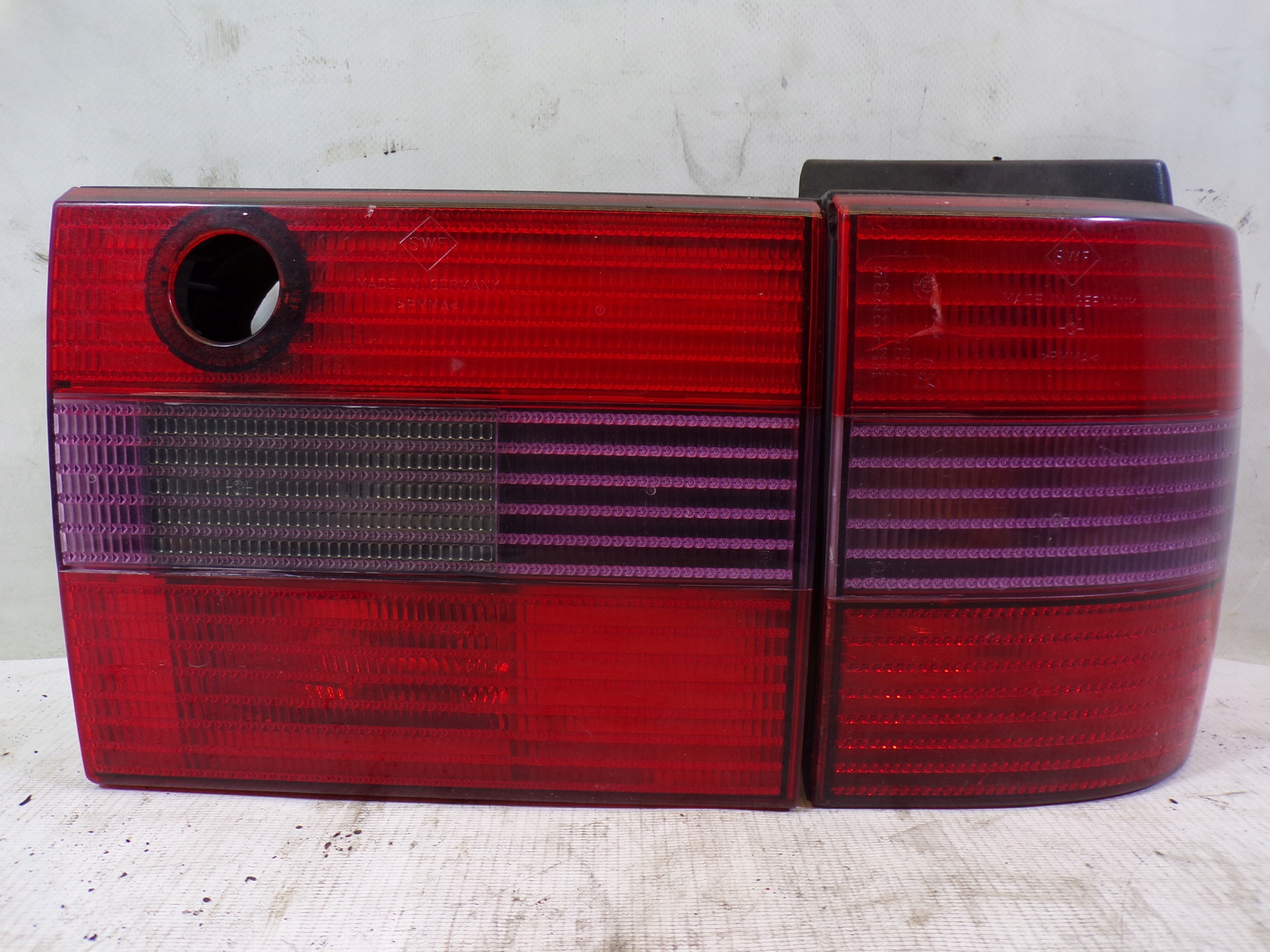 light rear rear part right VOLKSWAGEN PASSAT B4 KOMBI