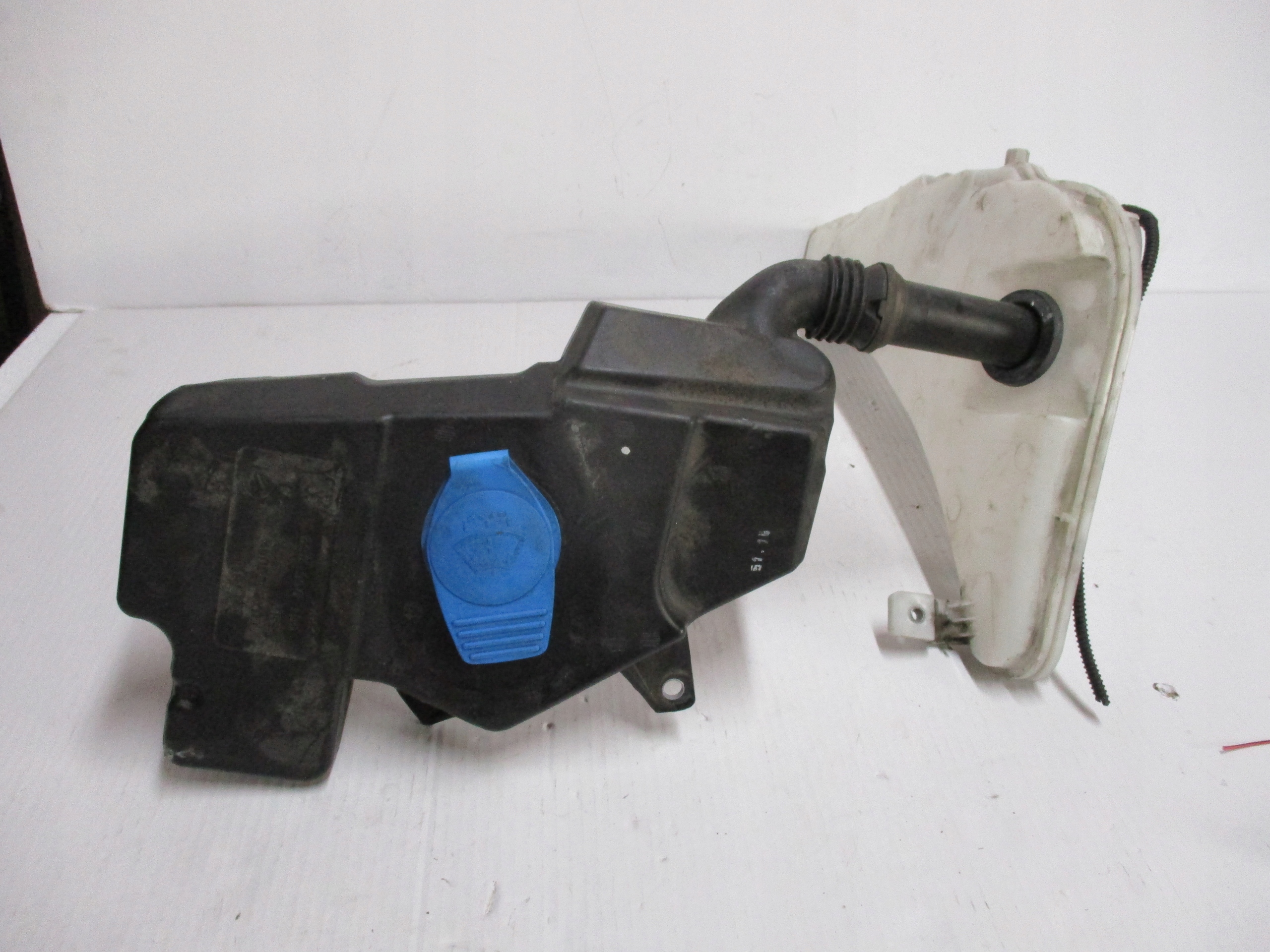 tank washers AUDI A7 4G8 4G8955451K