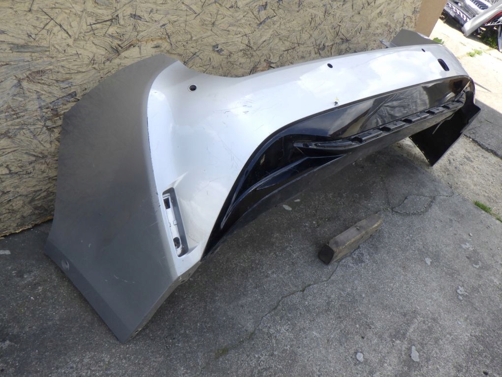 TOYOTA COROLLA E21 KOMBI 18- bumper rear