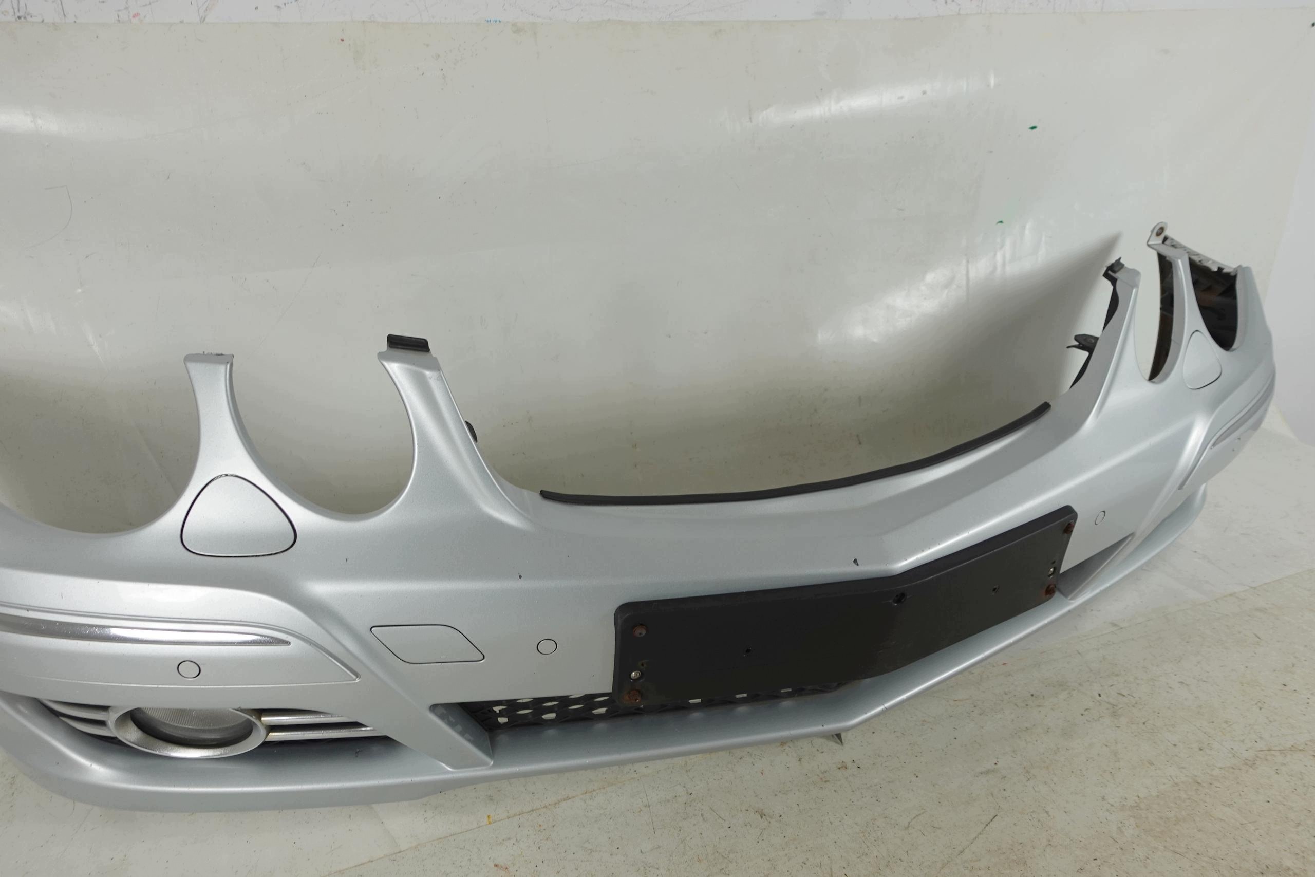 bumper front front MERCEDES E KLASA W211 LIFT 06-09 PDC C775 A2118801540