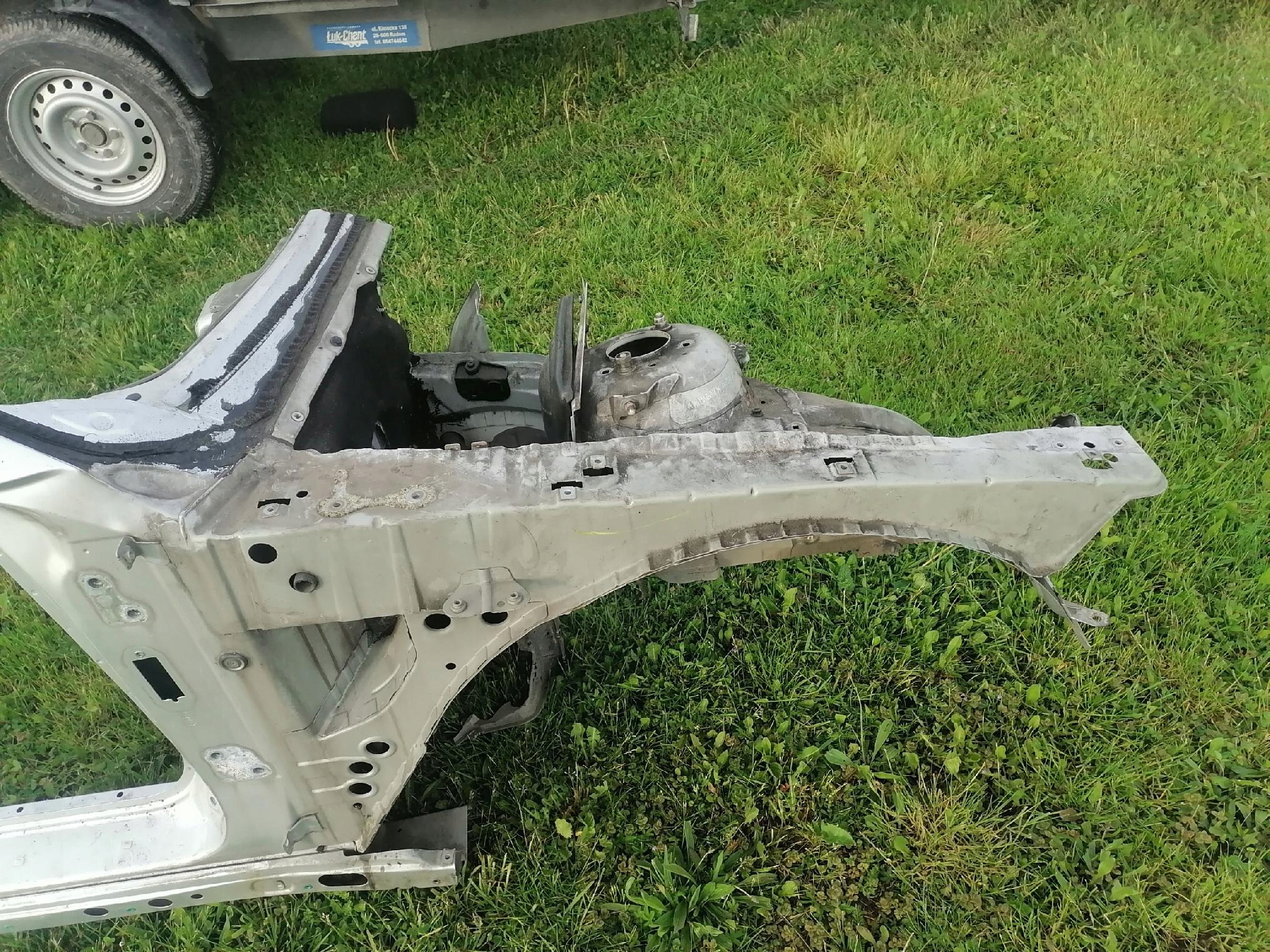 quarter quarter threshold pillar right BMW E65