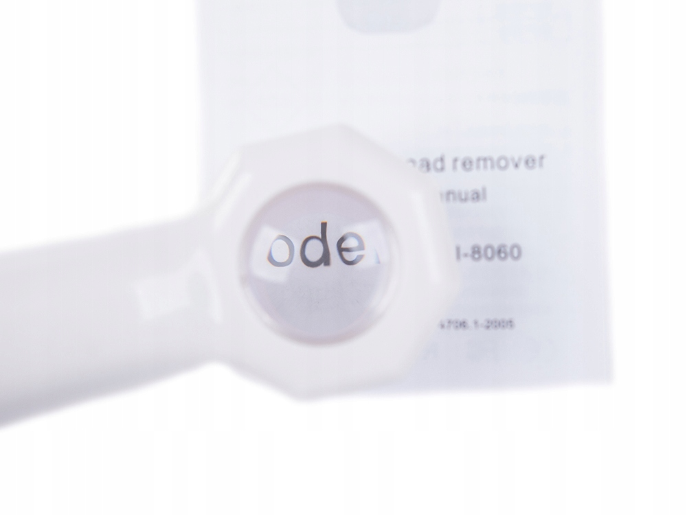 ODKURZACZ DO WĄGRÓW ZASKÓRNIKÓW PRYSZCZY LUPA LED Moc 2.5 W