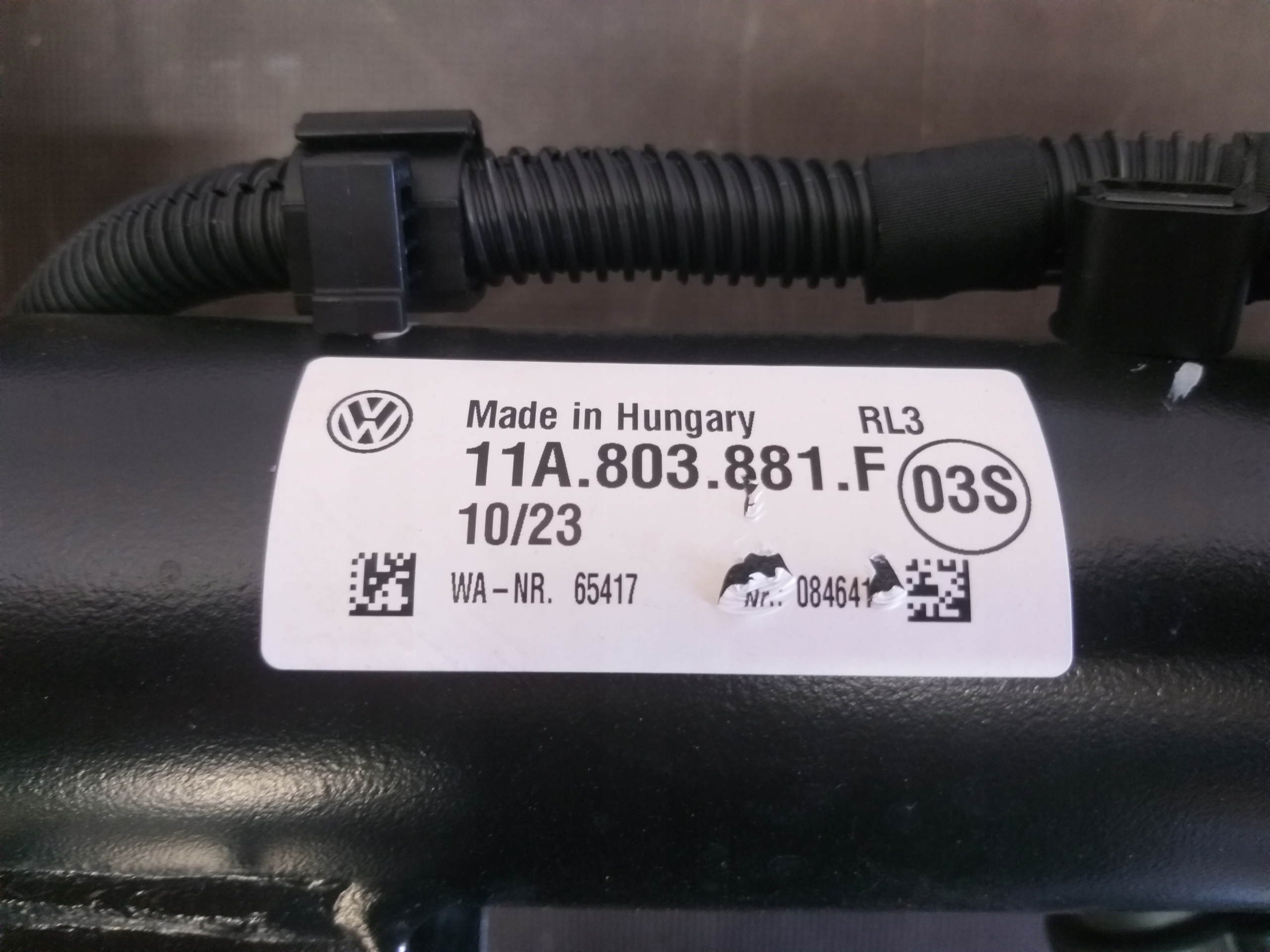 HAK HOLOWNICZY VW ID4 11A803881F Rodzaj kuli Stała