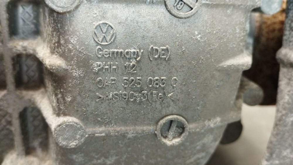 Audi A8 D4 4H 3.0 TDI diff differential rear part 0AR525083C
