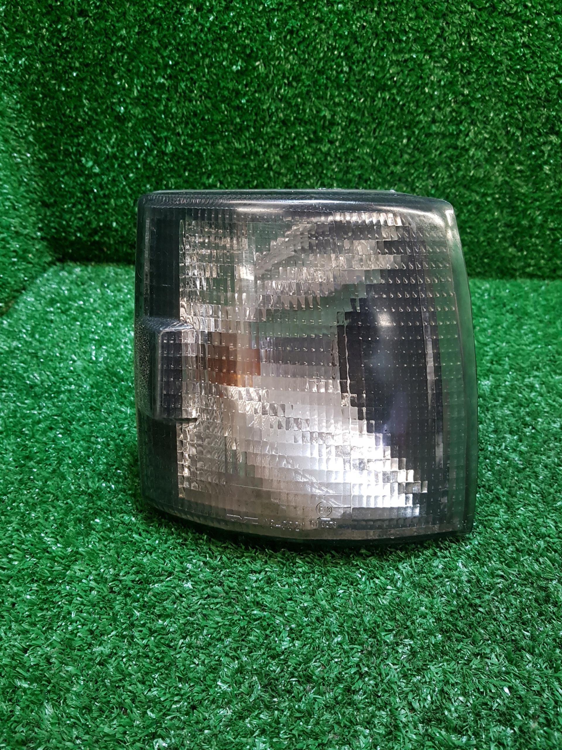 indicator right front VOLKSWAGEN T4 TYC