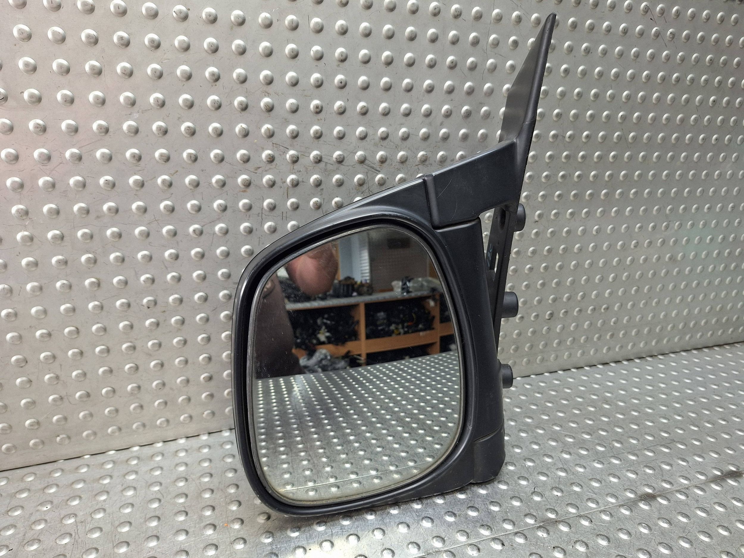 mirror left HYUNDAI H1 97-07 5 PIN EUROPA