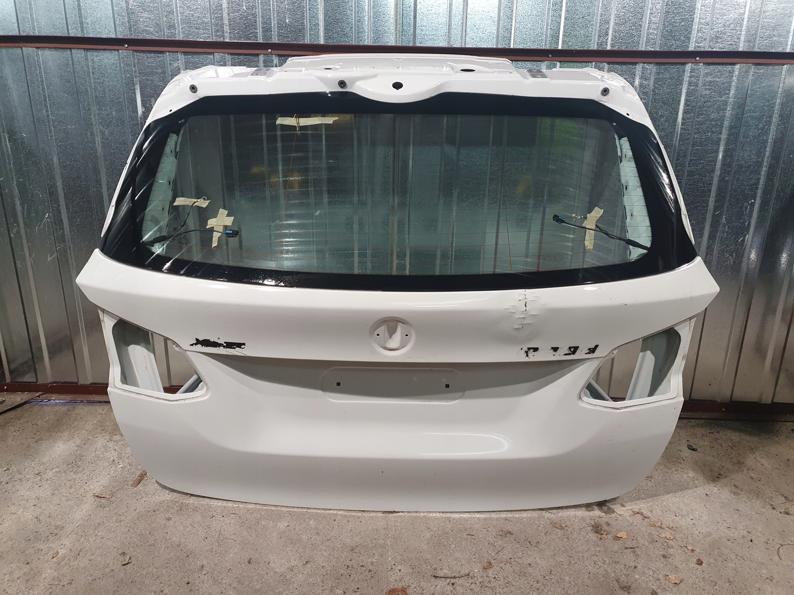 КРИШКА КРИШКА БАГАЖНИКА ЗАД. ЗАДНЯ BMW 2 F45