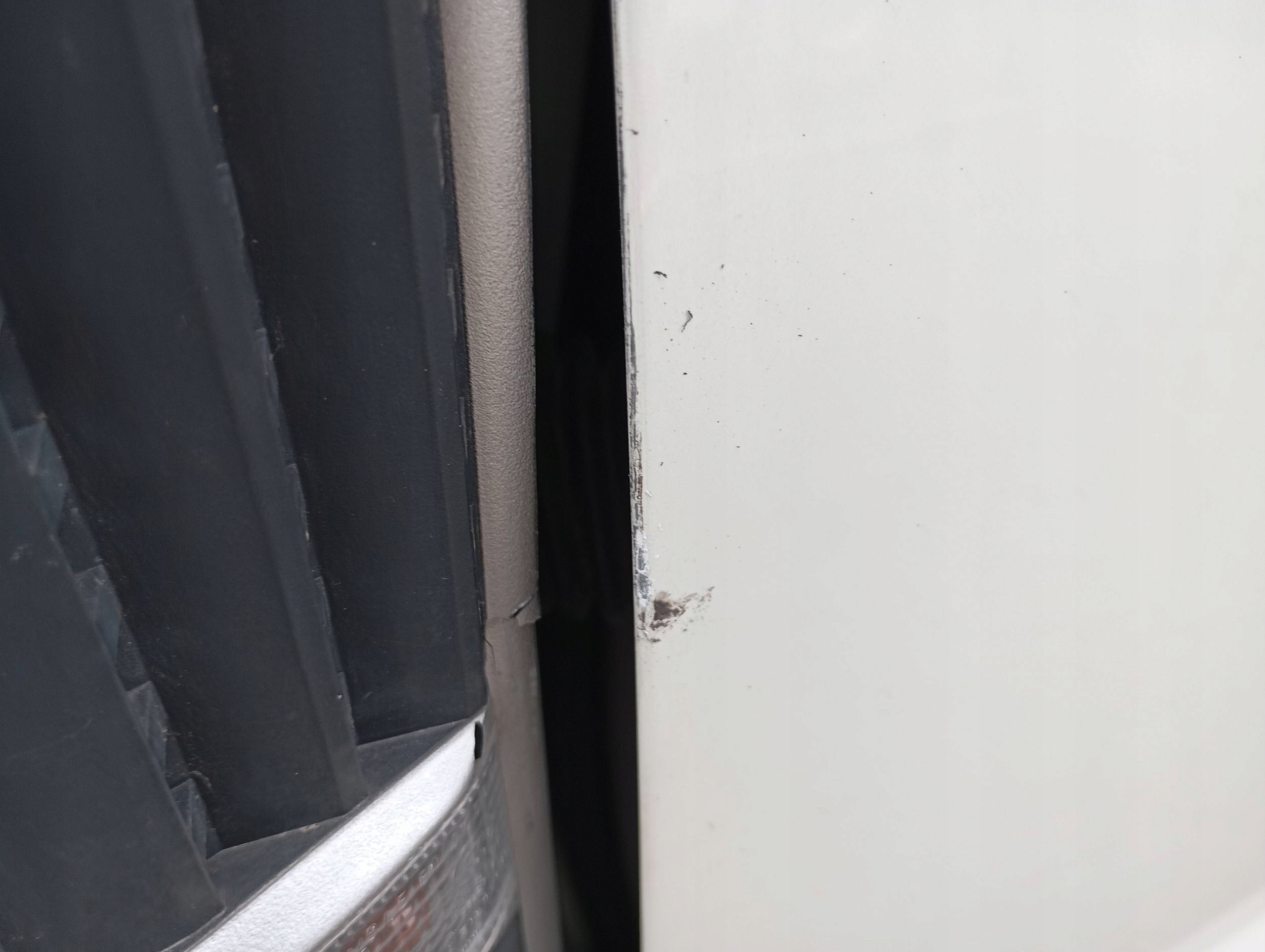 OPEL ANTARA L07 door front front left BIALE GBQ
