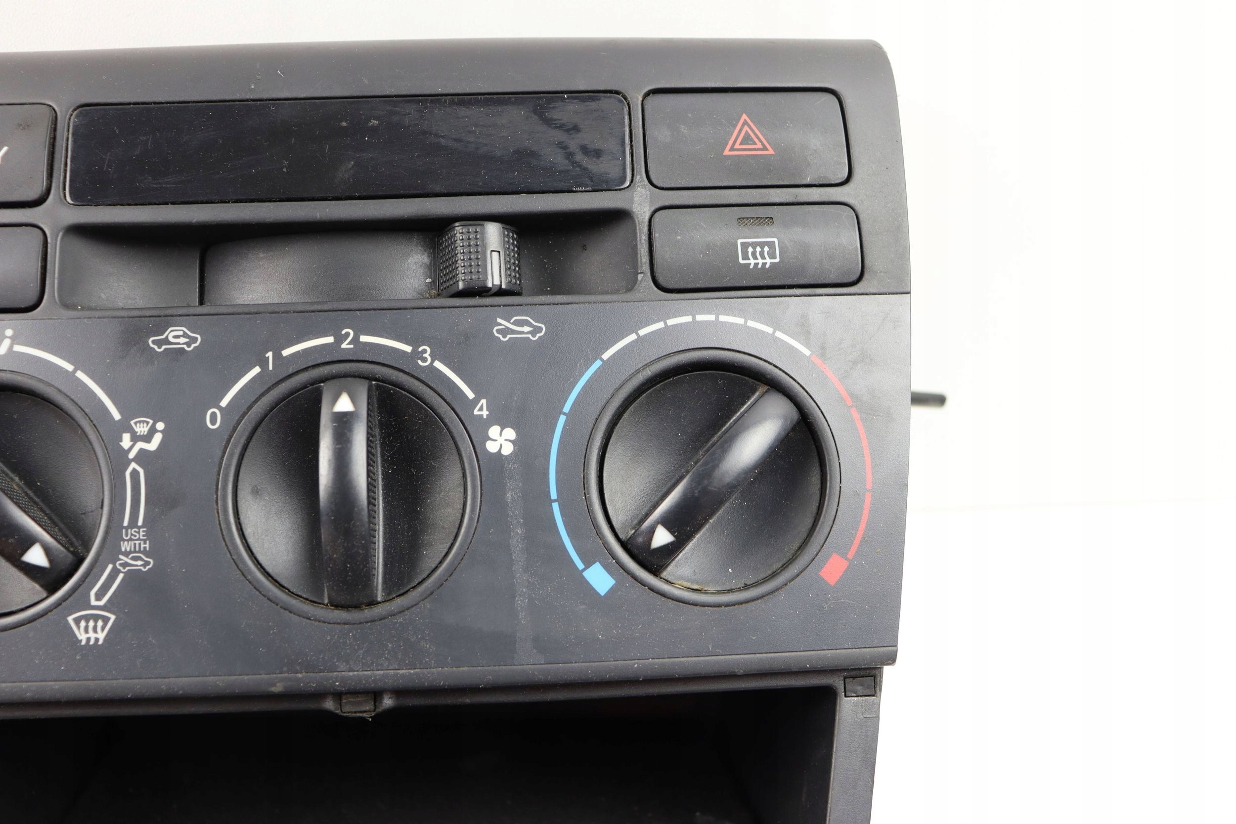 TOYOTA COROLLA E12 PANEL Bedienteil klimaanlage des lüfters 554111A200 EUROPA