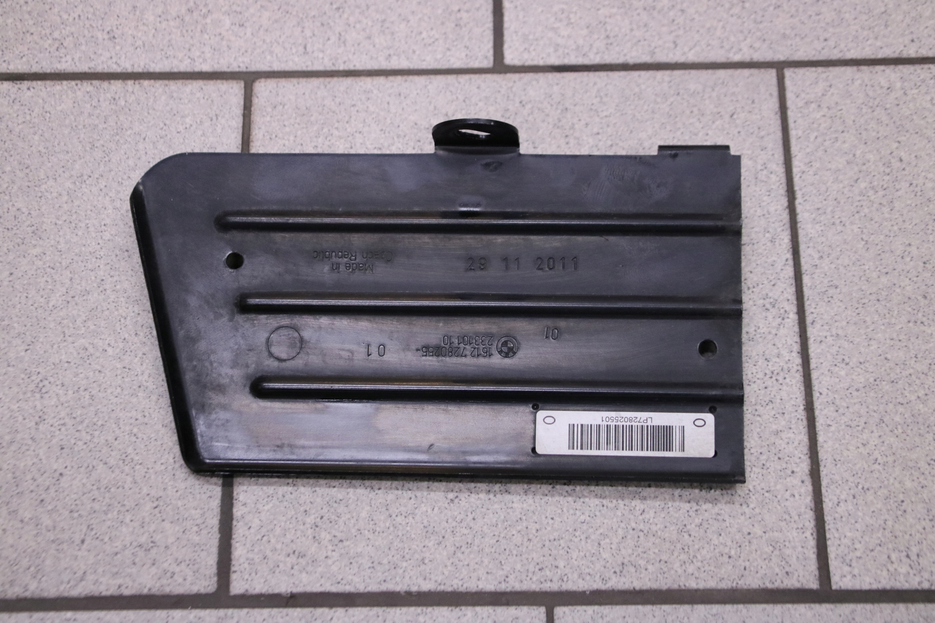 BMW E81 E87 E90 E91 X1 E84 N47 Couverture tablier moteur Couvre PRZEWODOW Carburant 7280255