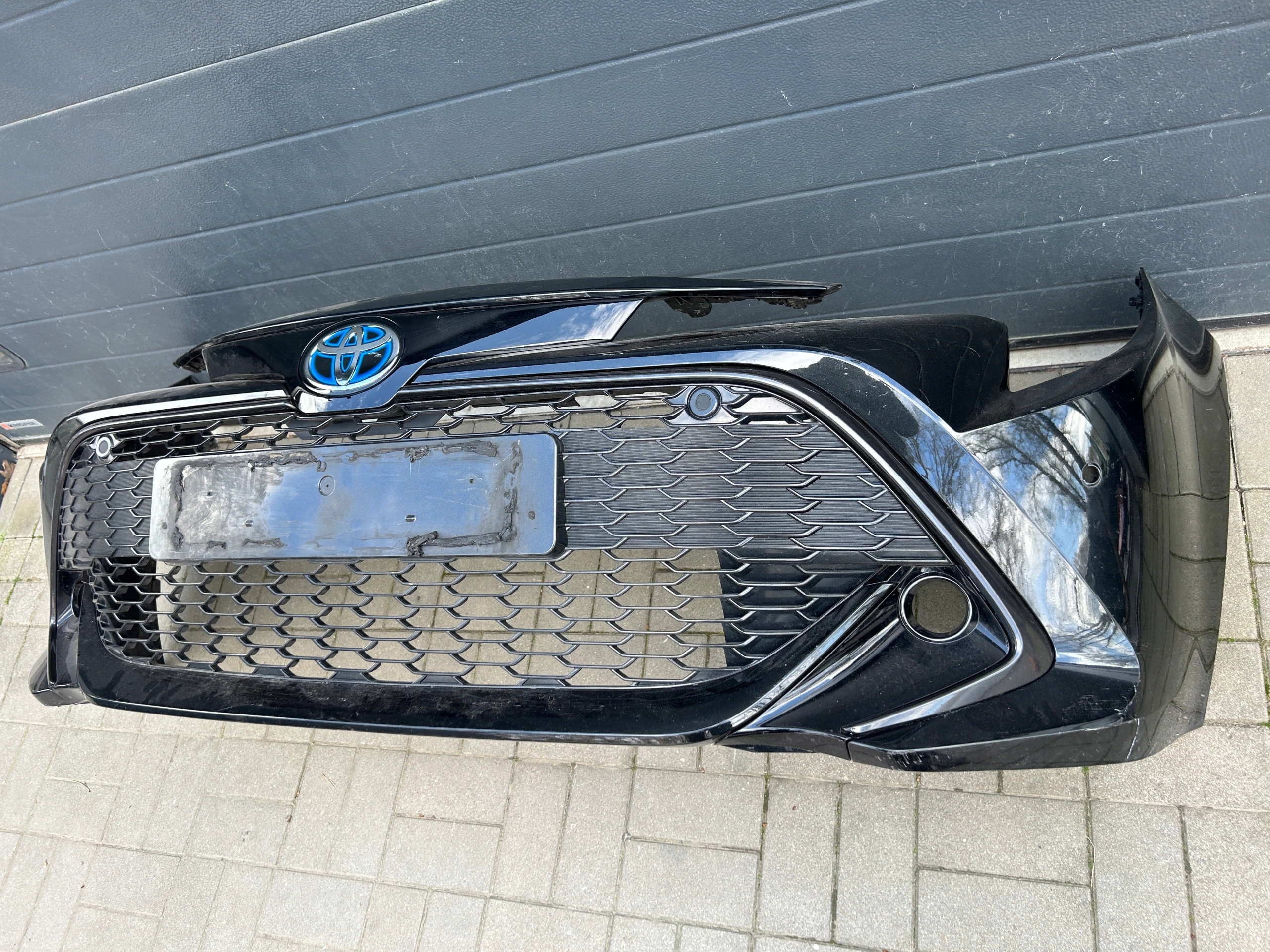 Toyota Corolla E21 lift HB Paraurti Anteriore
