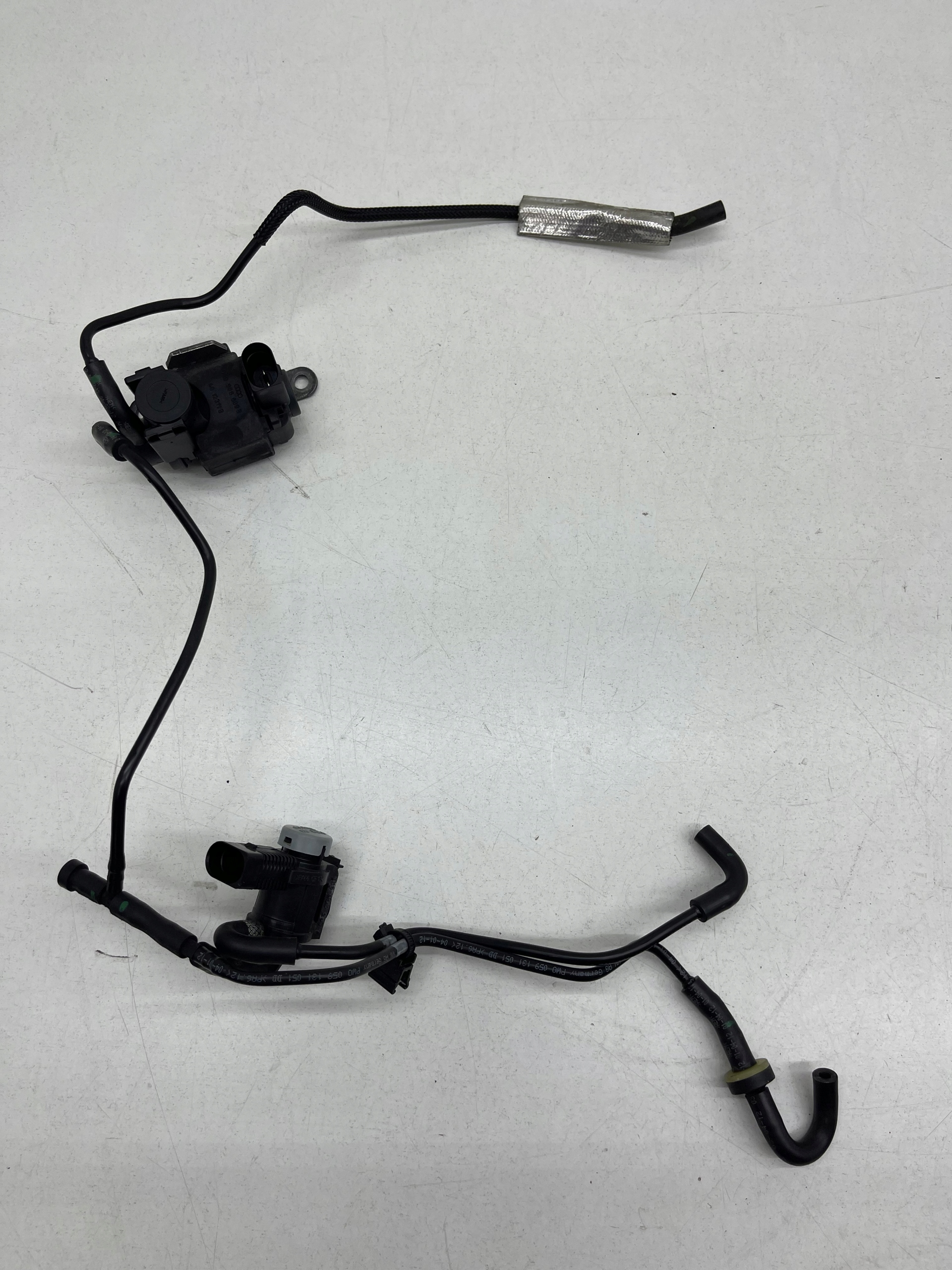 AUDI A6 C7 3.0 TDI Sensor Sensor + Schlauch Schläuche Unterdruck