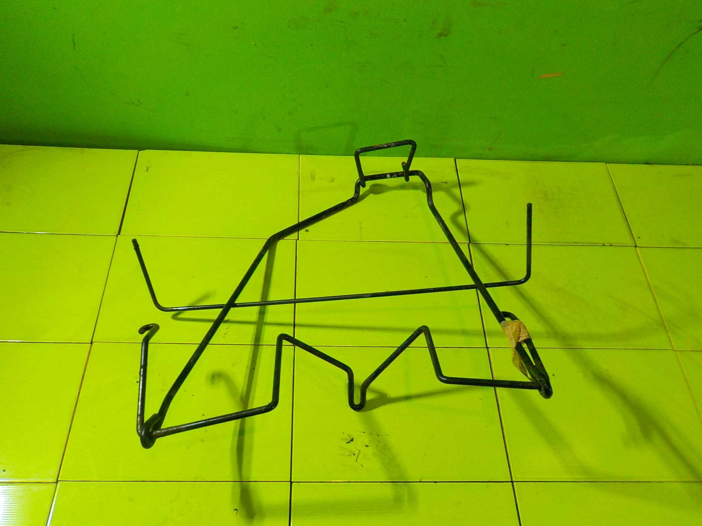 CITAN 15r kosz kola zapasowego Producent części Mercedes-Benz OE