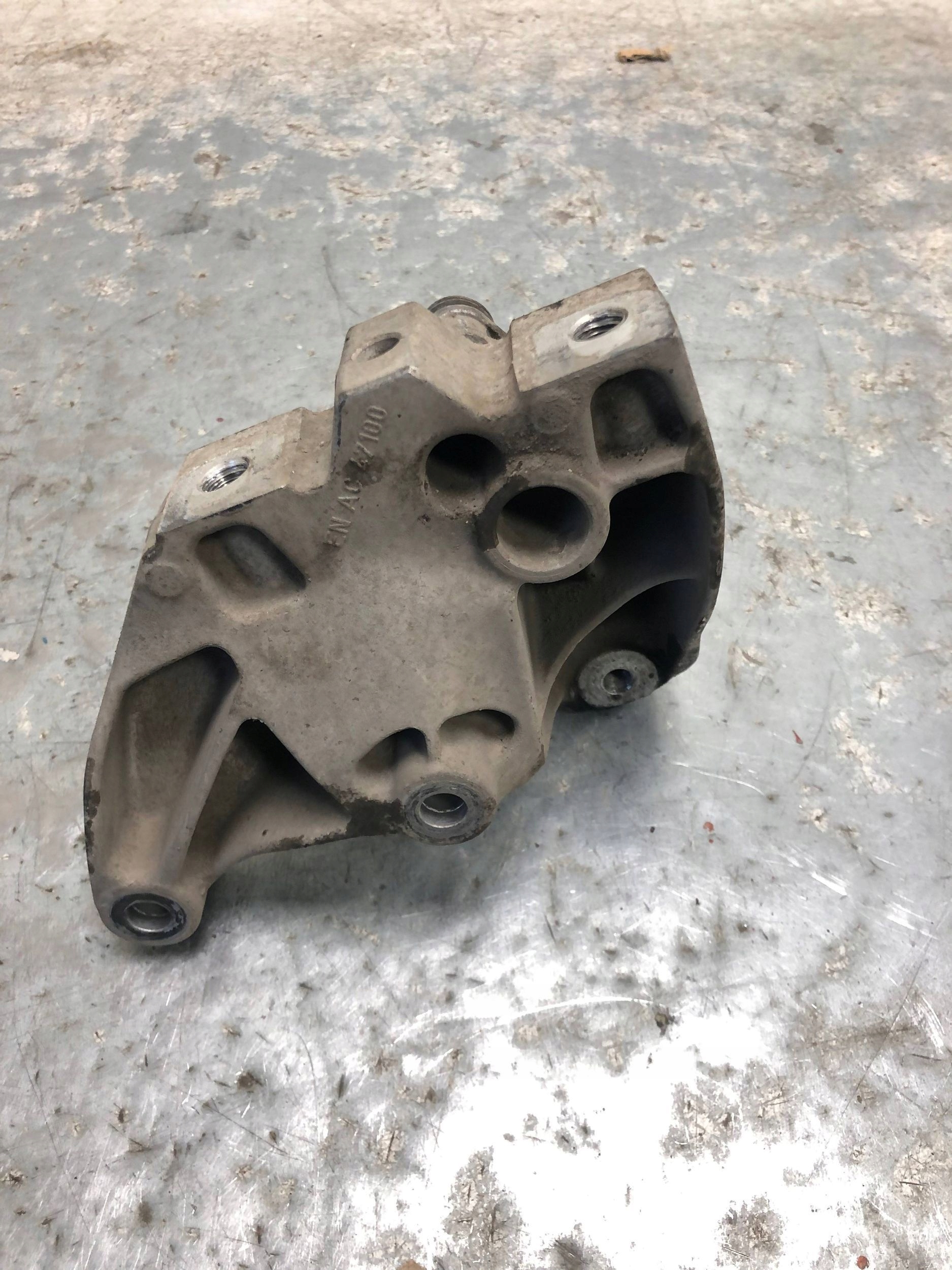 support gearboxes SEAT LEON II 1K0199359E 1K0199117AP