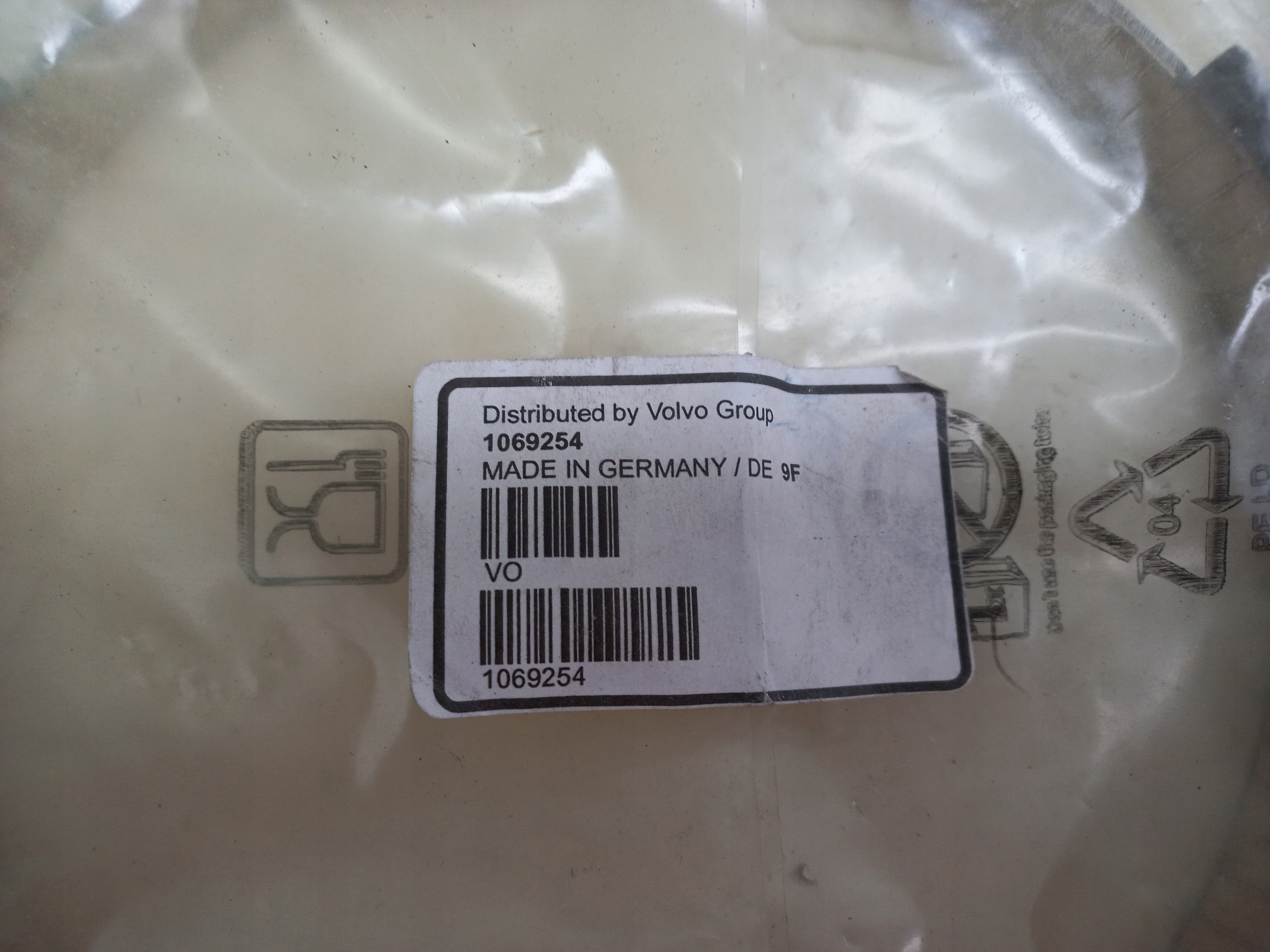 NOWY ORYGINAŁ PIERŚCIEŃ SYNCHRONIZATORA SKRZYNI BIEGÓW VT VOLVO FH FM 300zł Rodzaj skrzyni Brak informacji