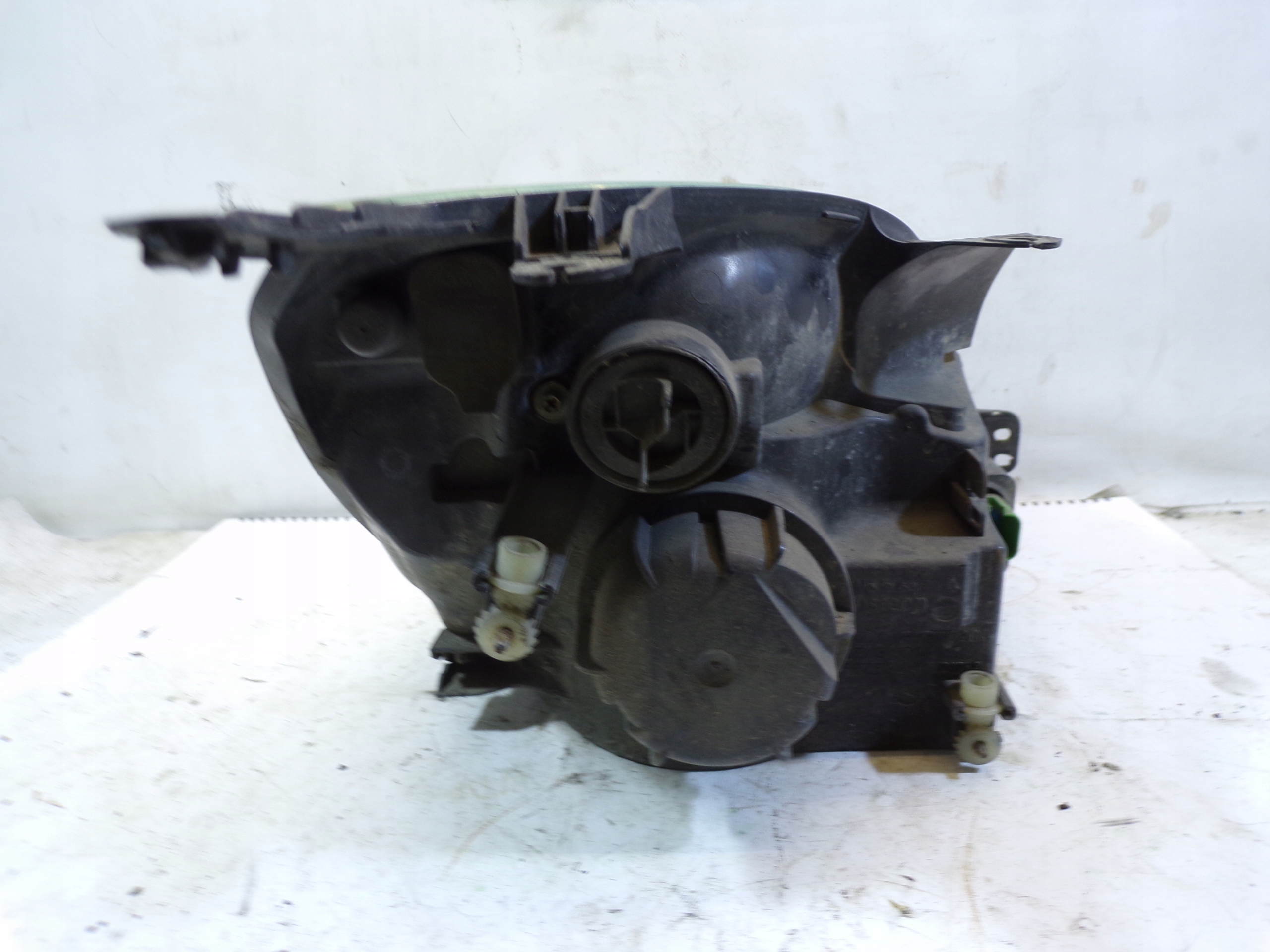 light front front left FORD FIESTA 6 VI (K1) (2)
