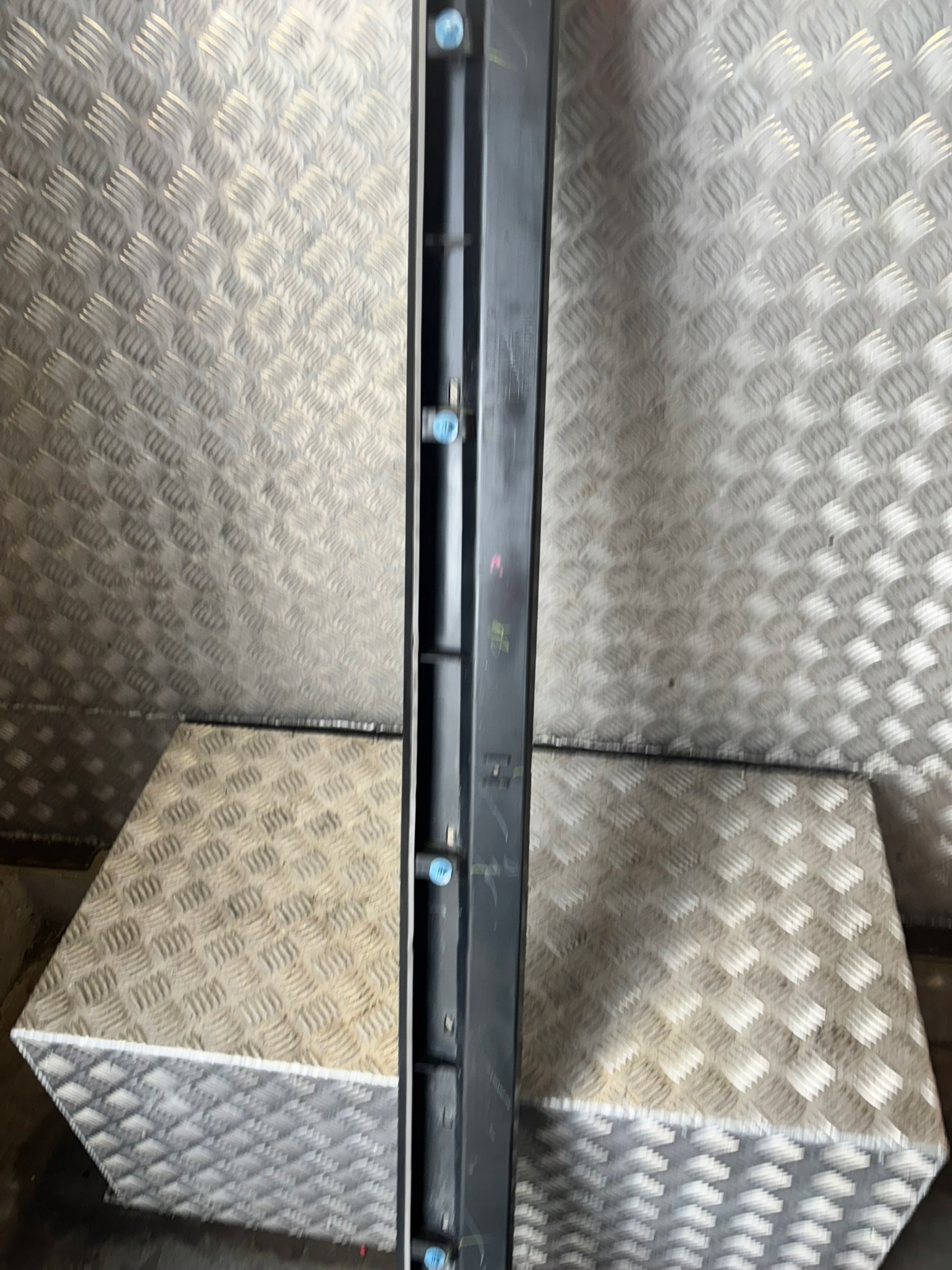 молдинг накладка порога левый mitsubishi Space Star II 2 - 6512A873