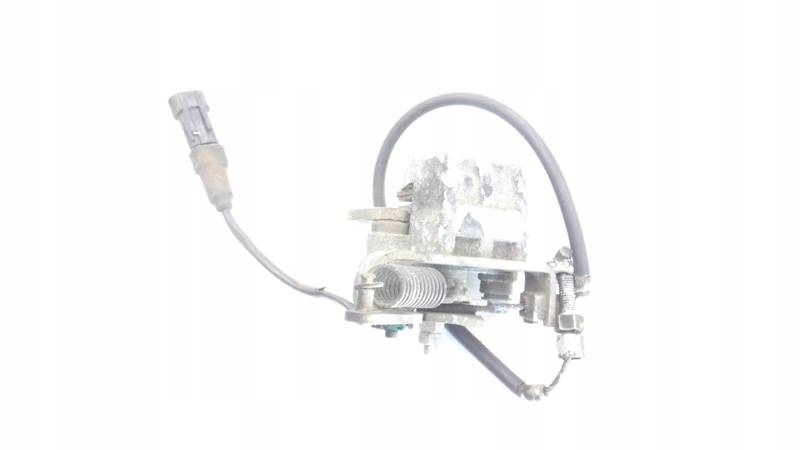 PIAGGIO MP3 400 LT ZACISK HAMULEC BLOKADY PIONU