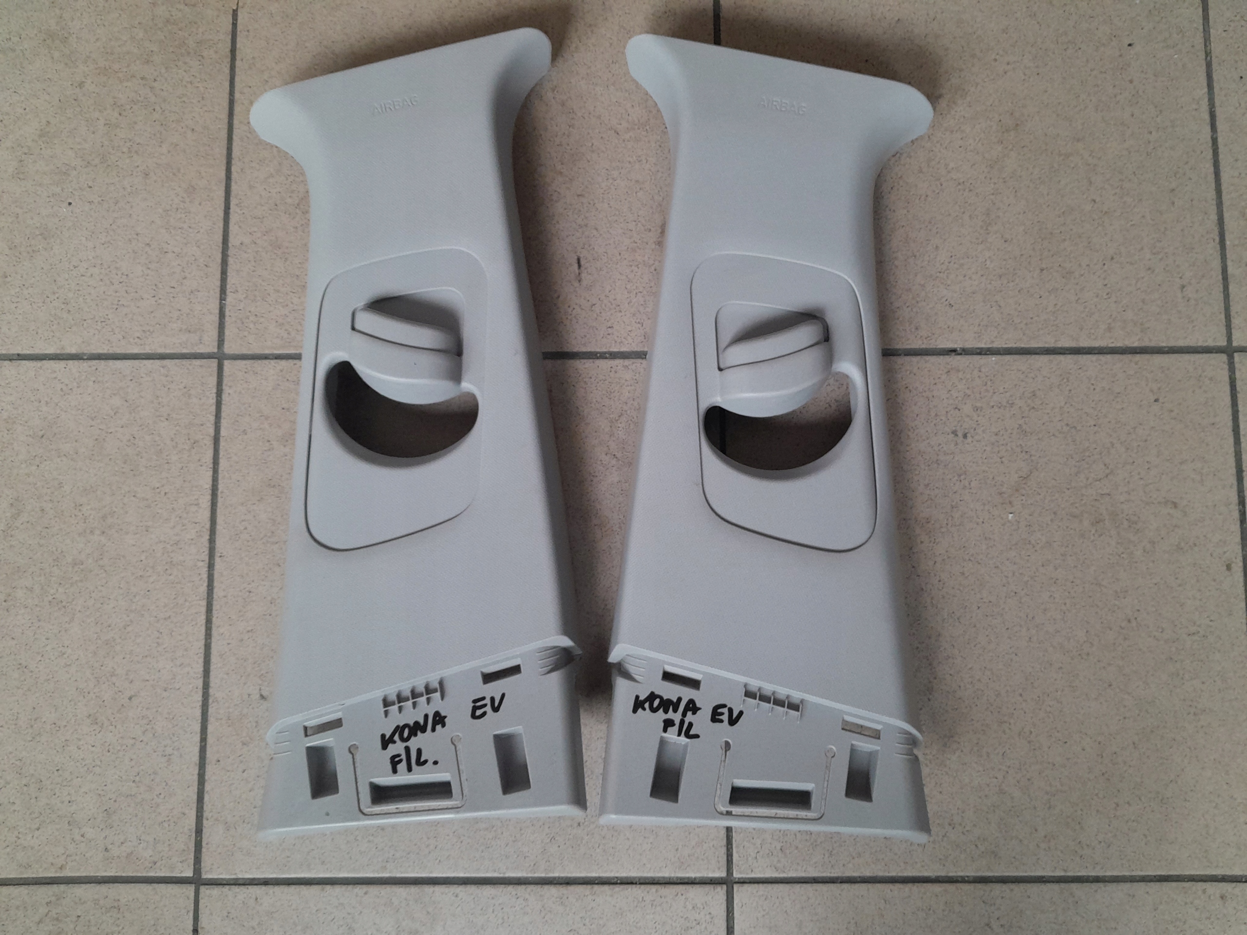 85830-DD000 85831-DD000 - HYUNDAI KONA LIFT 2021 EV СТОЙКА КРЫШКА СТОЙКИ