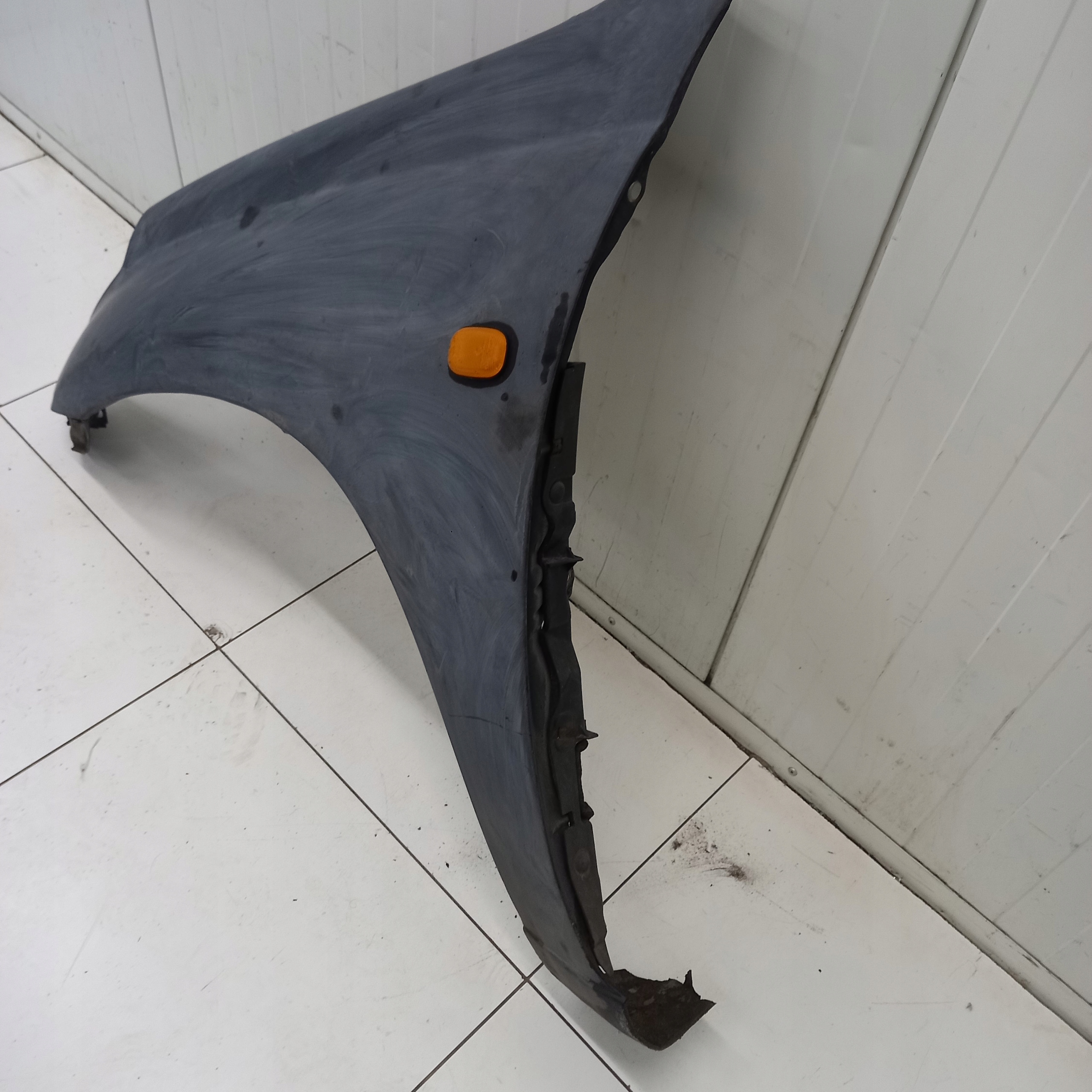 fender left front TOYOTA RAV 4