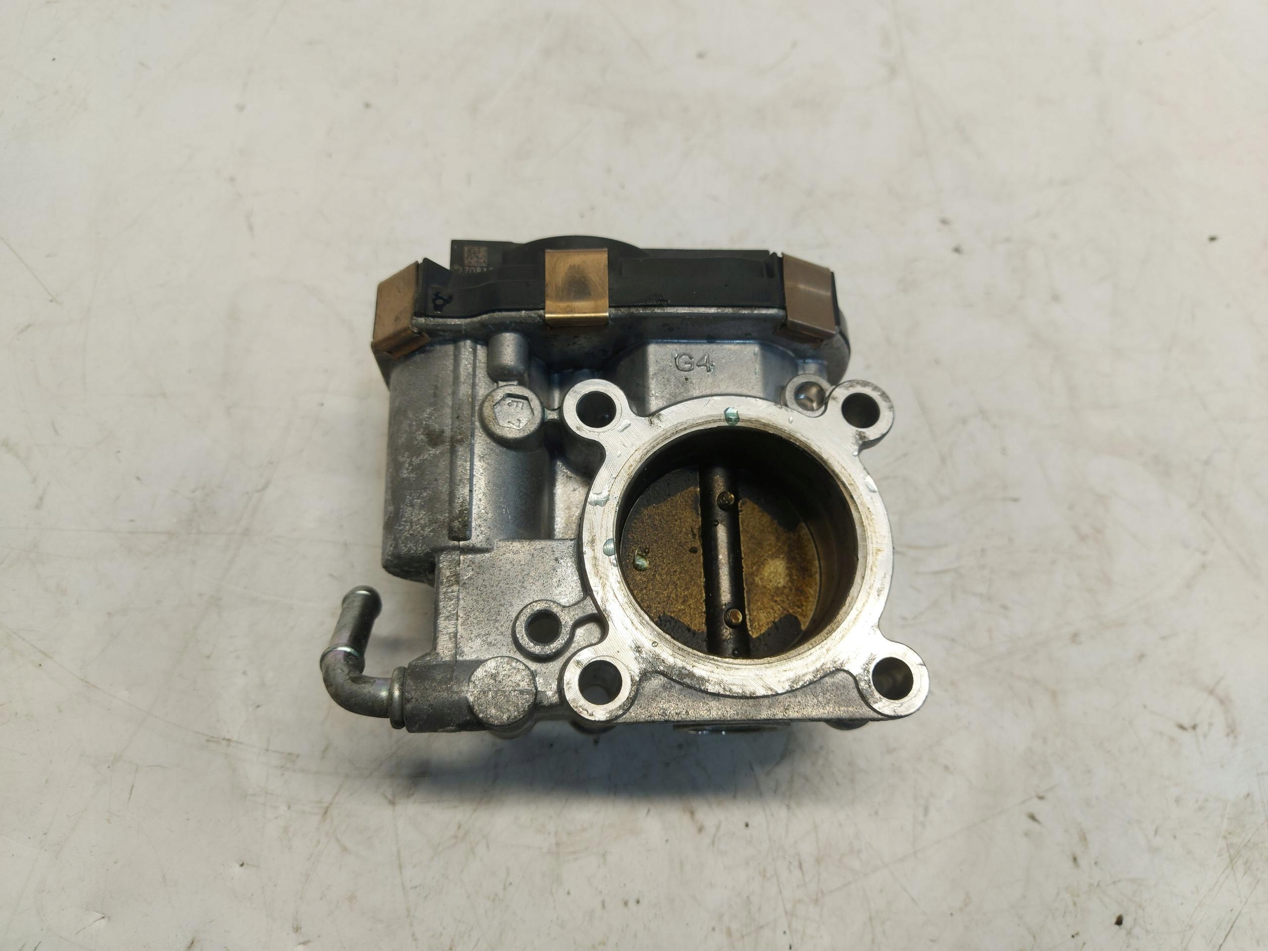 Renault Arkana, RS-Line throttle flap