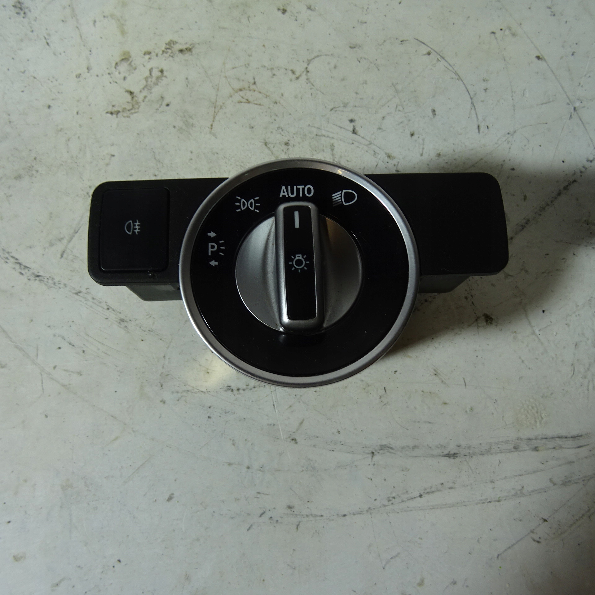 MERCEDES E W212 interruttore luci A2129050551