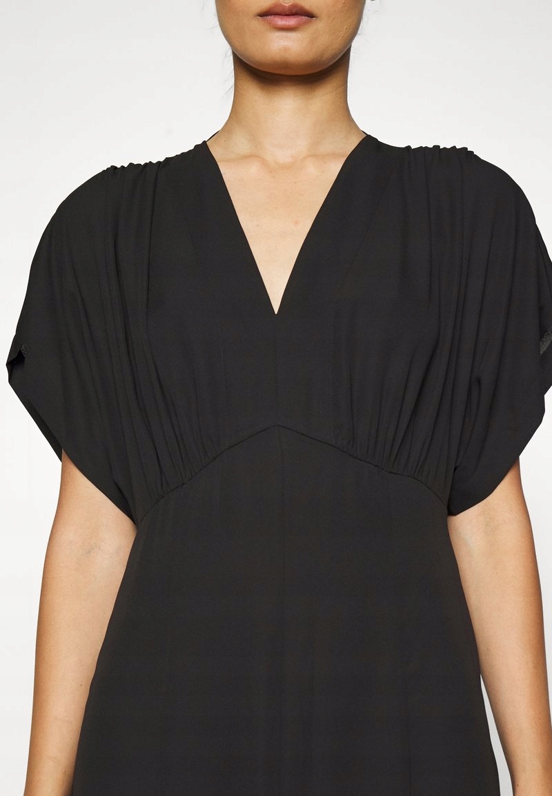 Maxi Šaty Theory 36