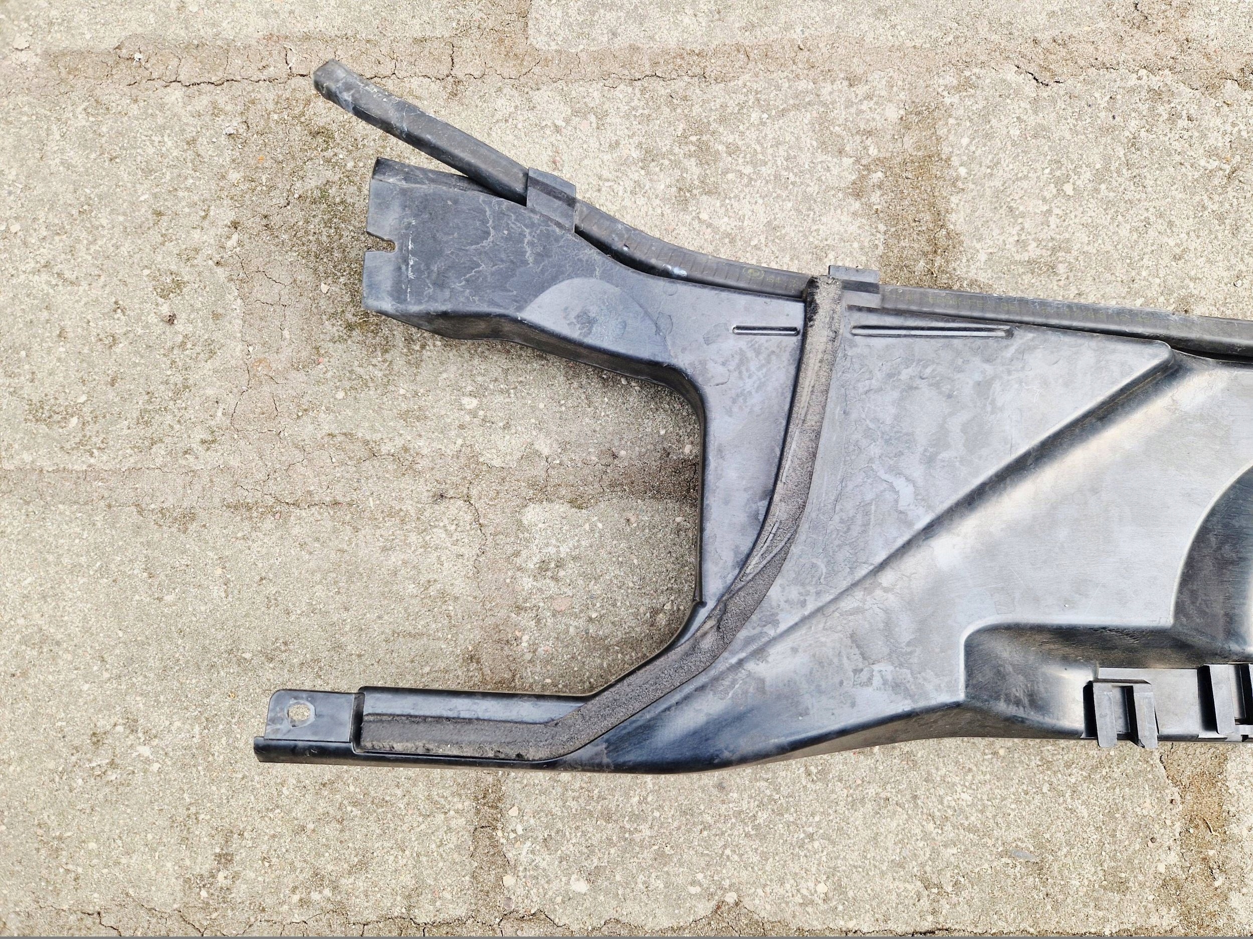 torpédo BMW 1 E81 E87 6925015