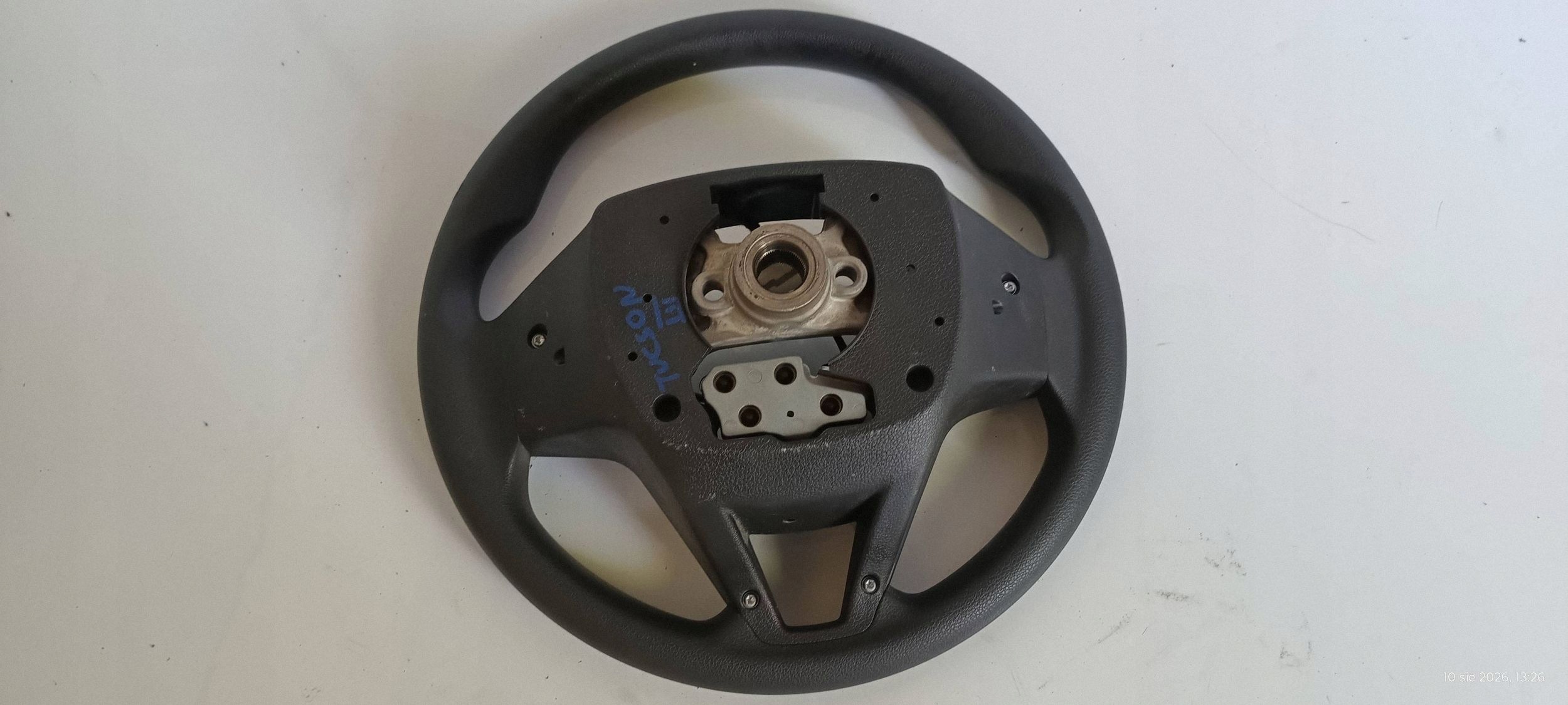 HYUNDAI TUCSON III lenkrad MULTIFUNKCYJNA 2015