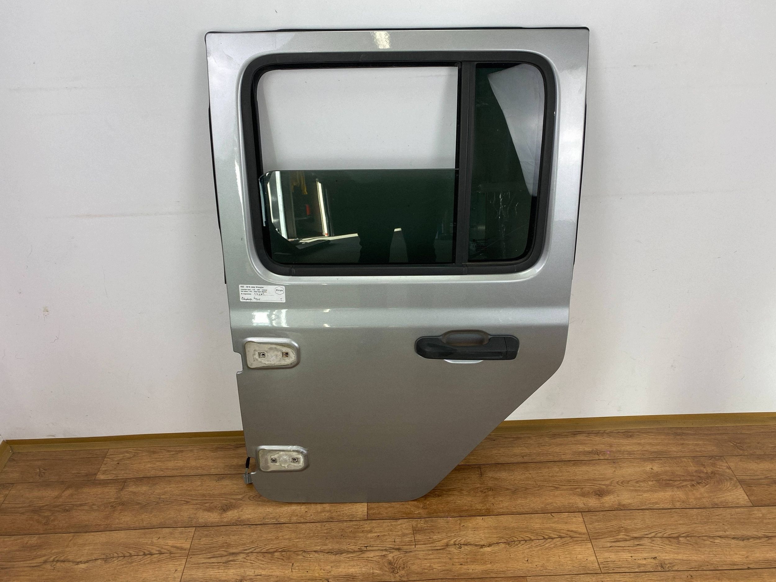 door rear. left Jeep Wrangler JL 2018+