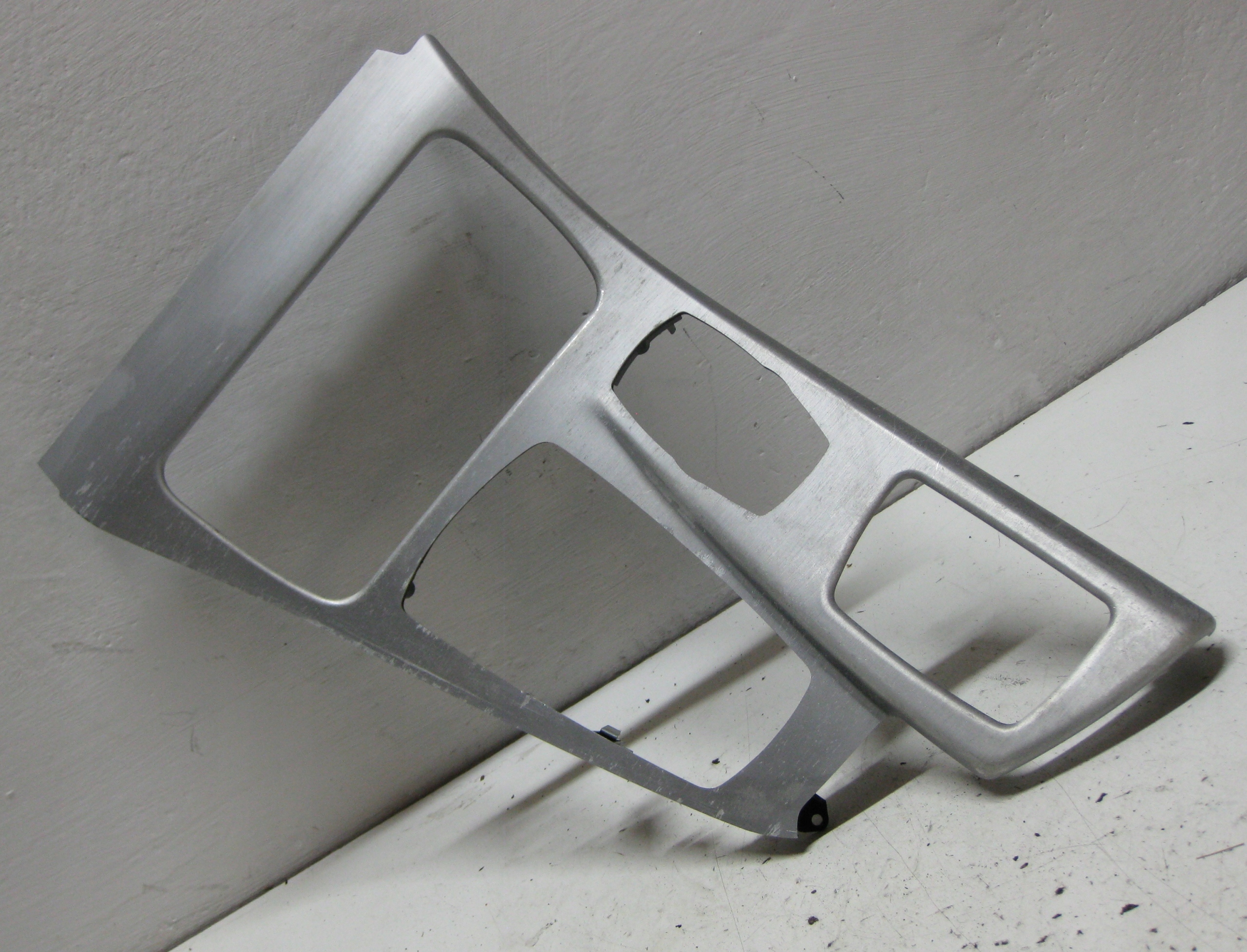 BMW F11 2.5 D 14R frame TUNELU SRODKOWEGO