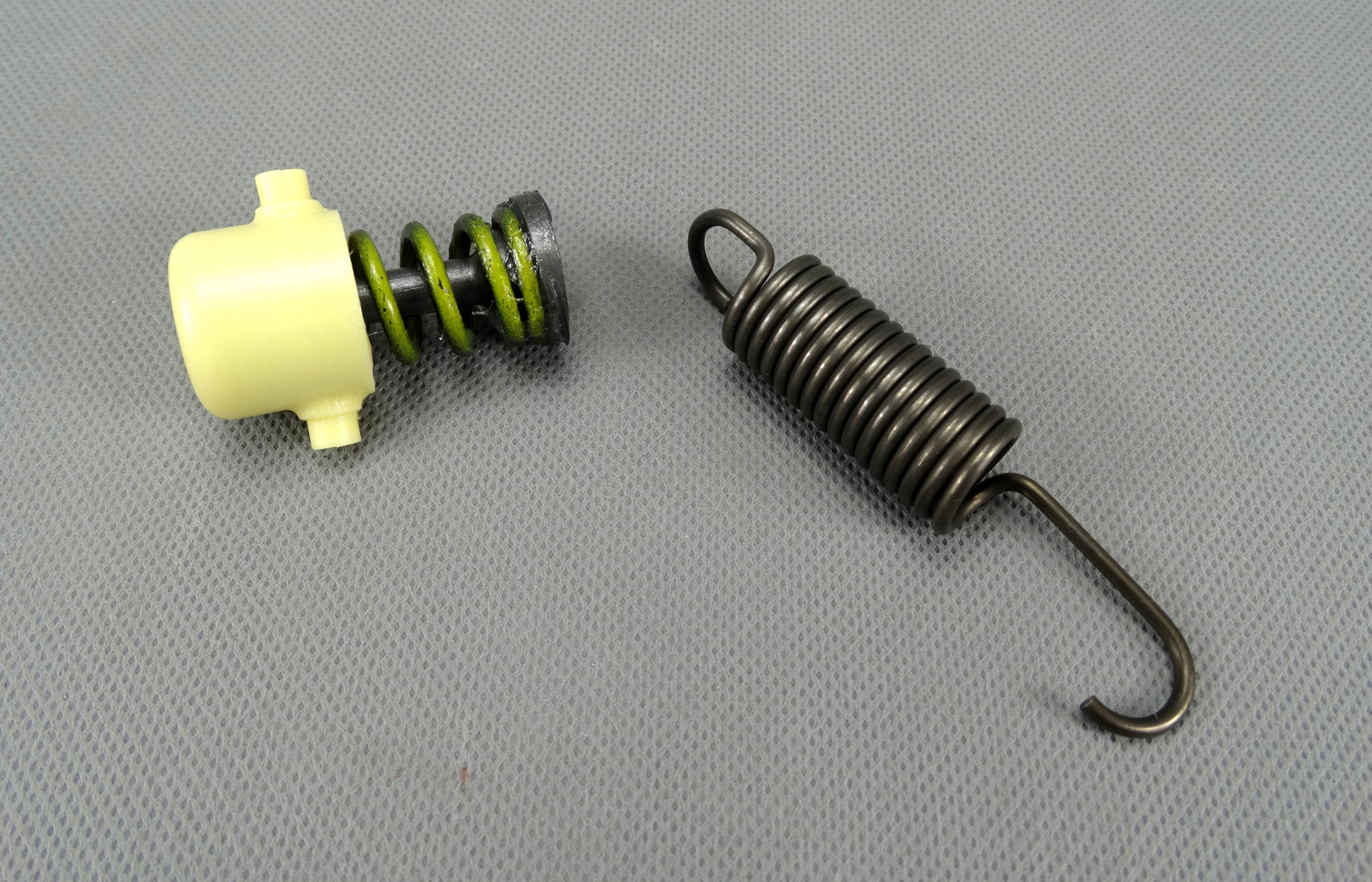 М-7523-а пружина педали сцепления. Пружина сцепления камаз 5320. Пружина педали сцепления 130мм. Пружина педали сцепления. Пружина педали сцепления газель 3302-1602098.