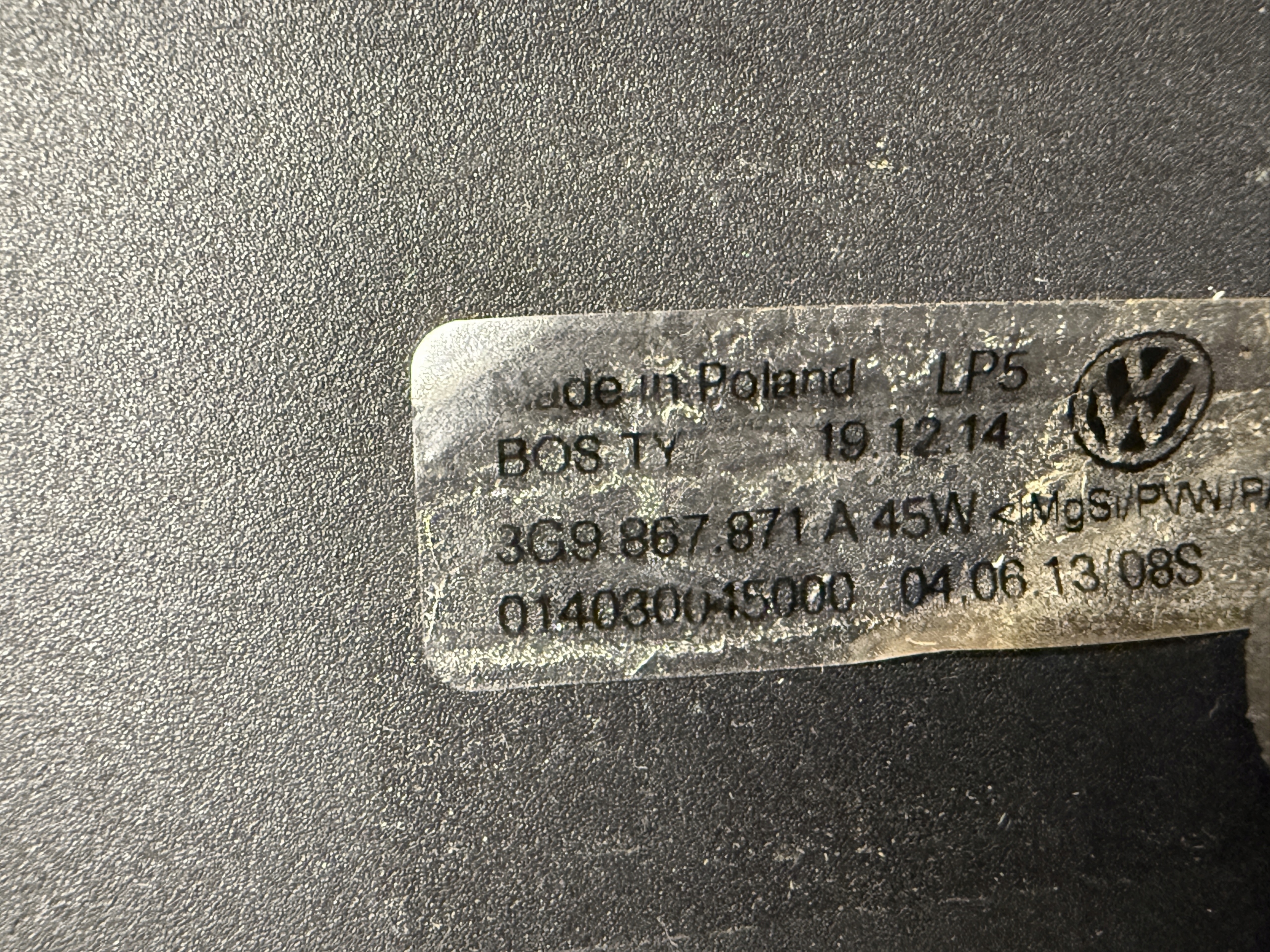 VW PASSAT B8 3G blinds boot 3G9867871A