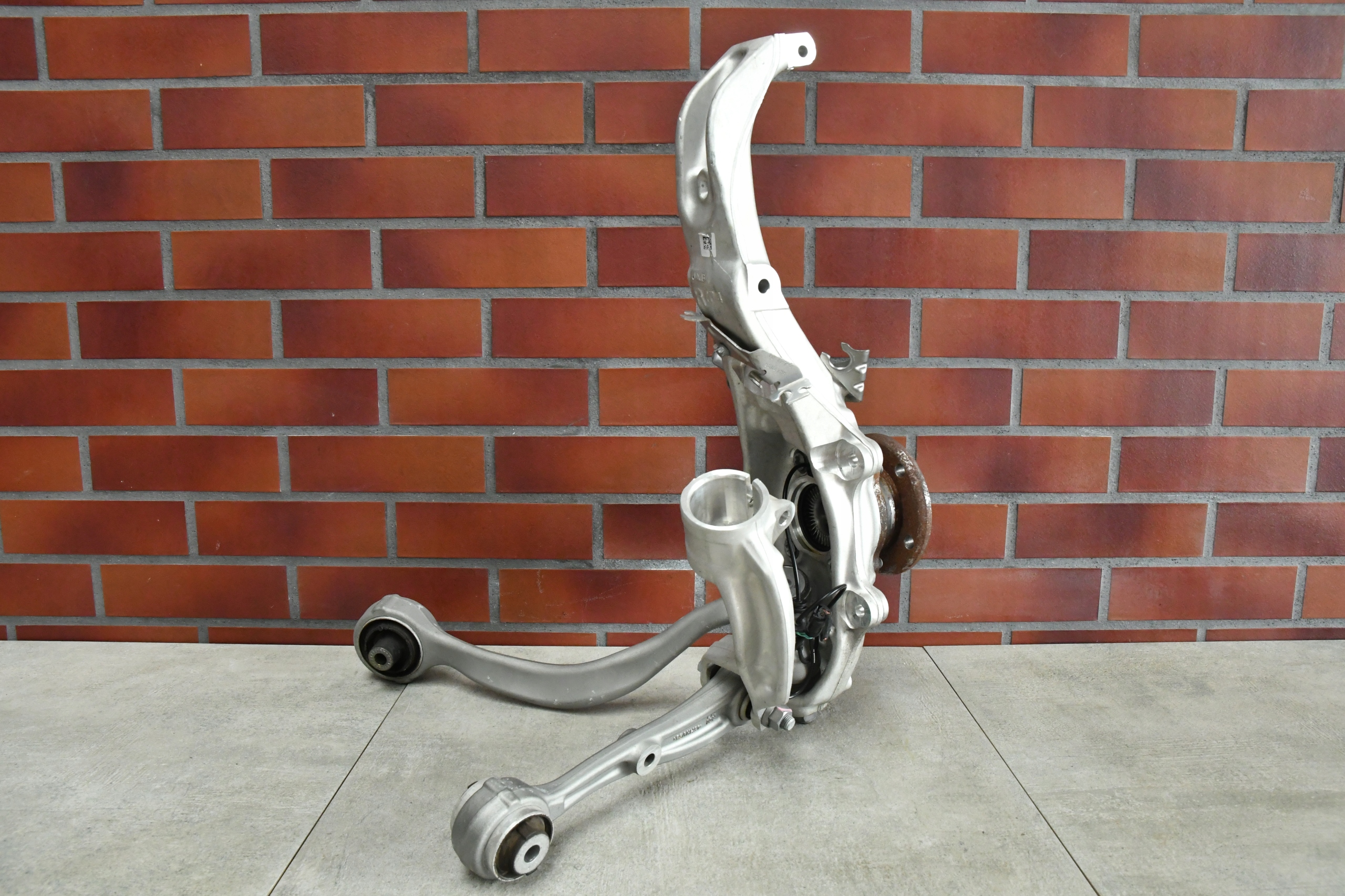 swing right front front arm BMW XM G09 267km