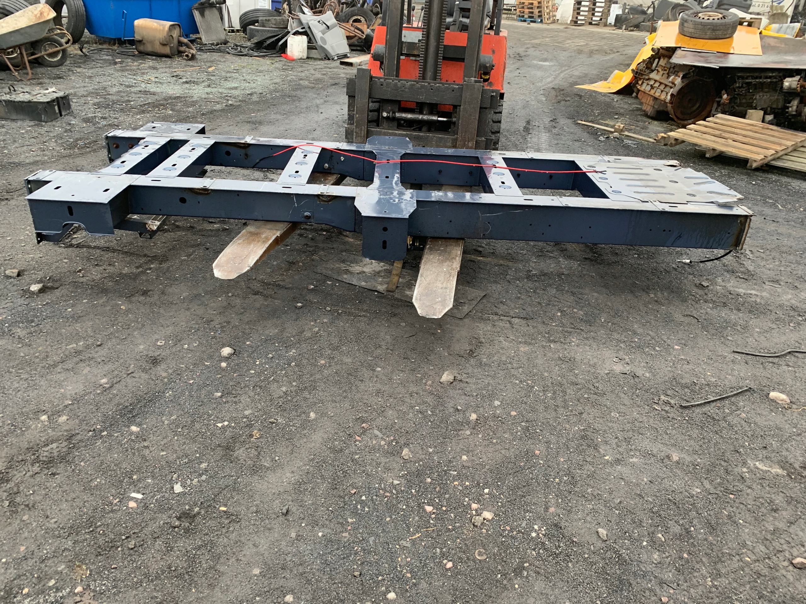 370CM 17R - РАМА ЛОНЖЕРОН MASTER III 3 MOVANO ЭВАКУАТОР 370 СМ