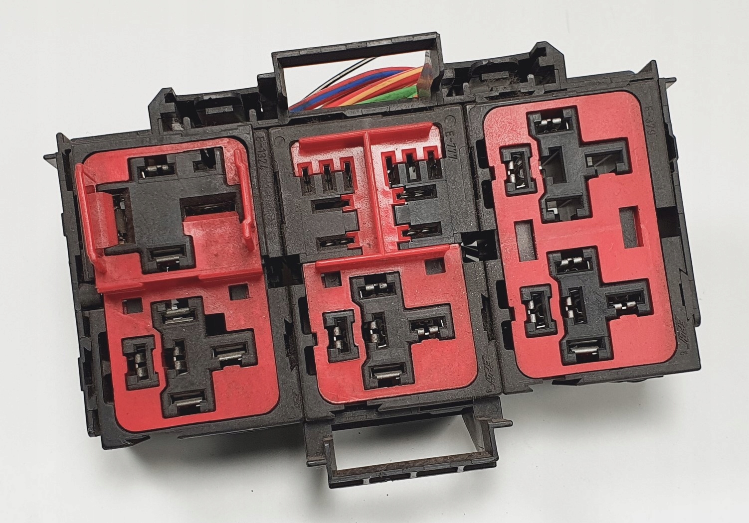 SKRZYNKA BEZPIECZNIKÓW FORD TRANSIT MK6 2.0 TDCI